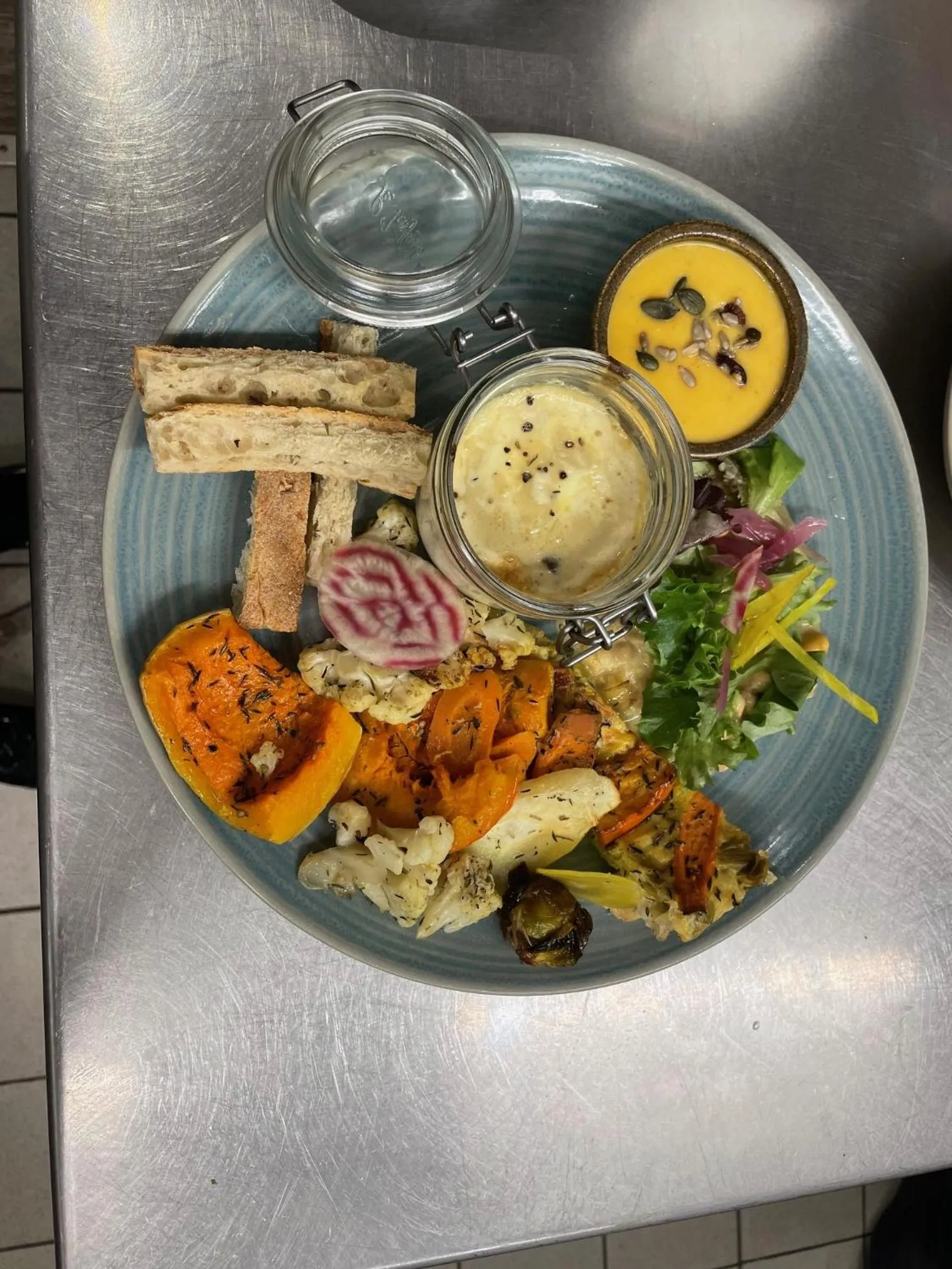 Food and drinks in Hotel O Chiroulet