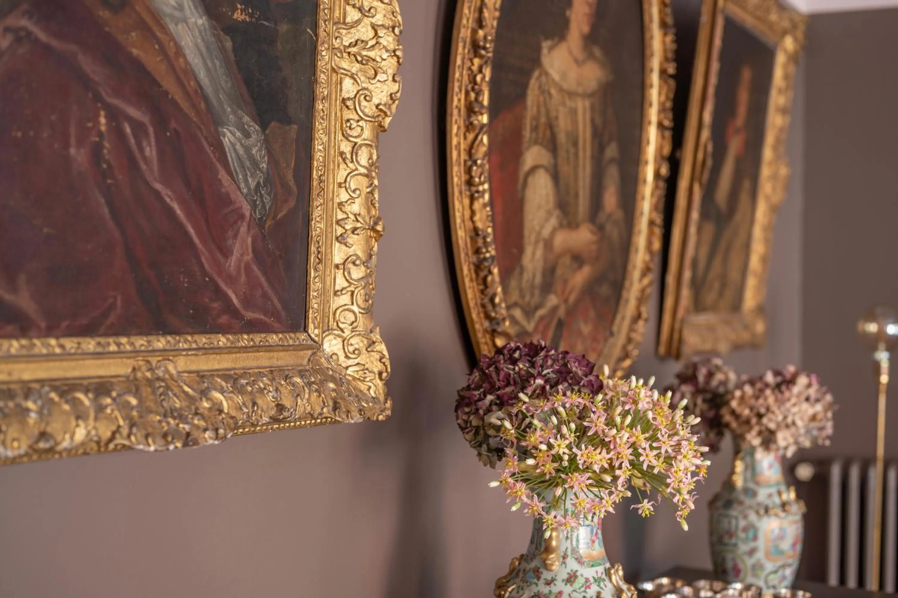 les Myrrhophores et Spa, Chambres d'Hôtes et Gîtes de charme