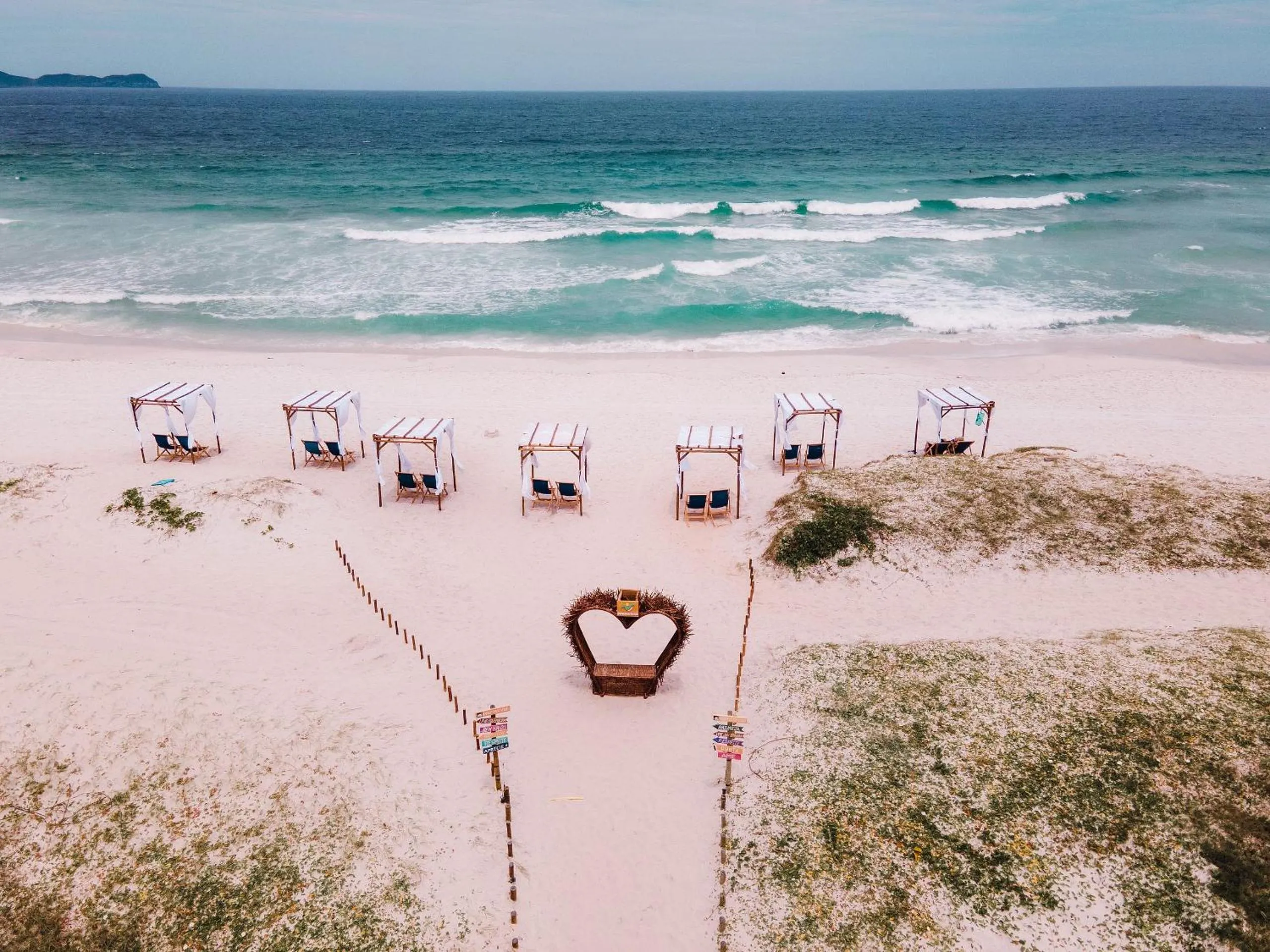 Beach in Pier Beach Club