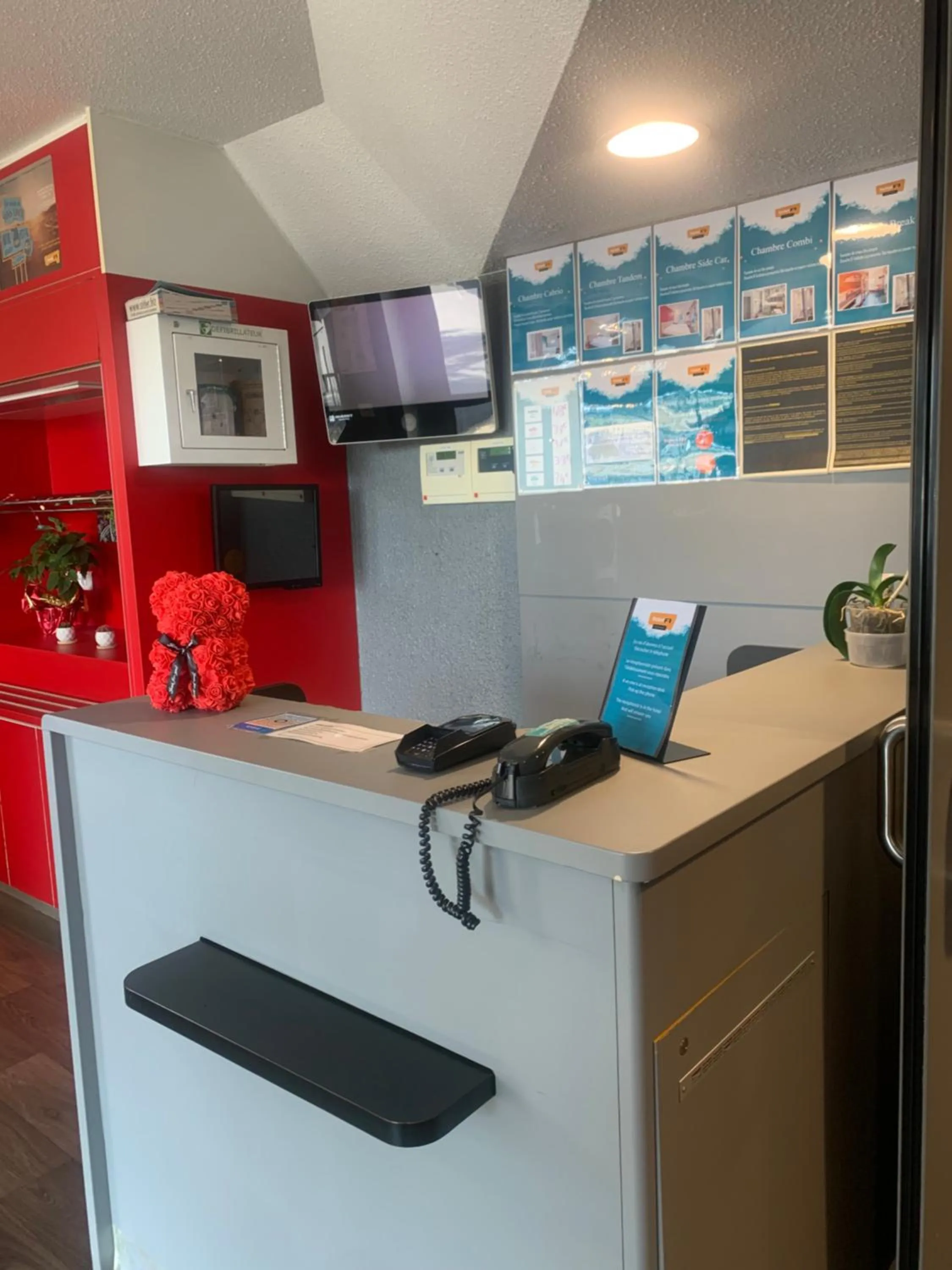 Lobby or reception in hotelF1 Beauvais