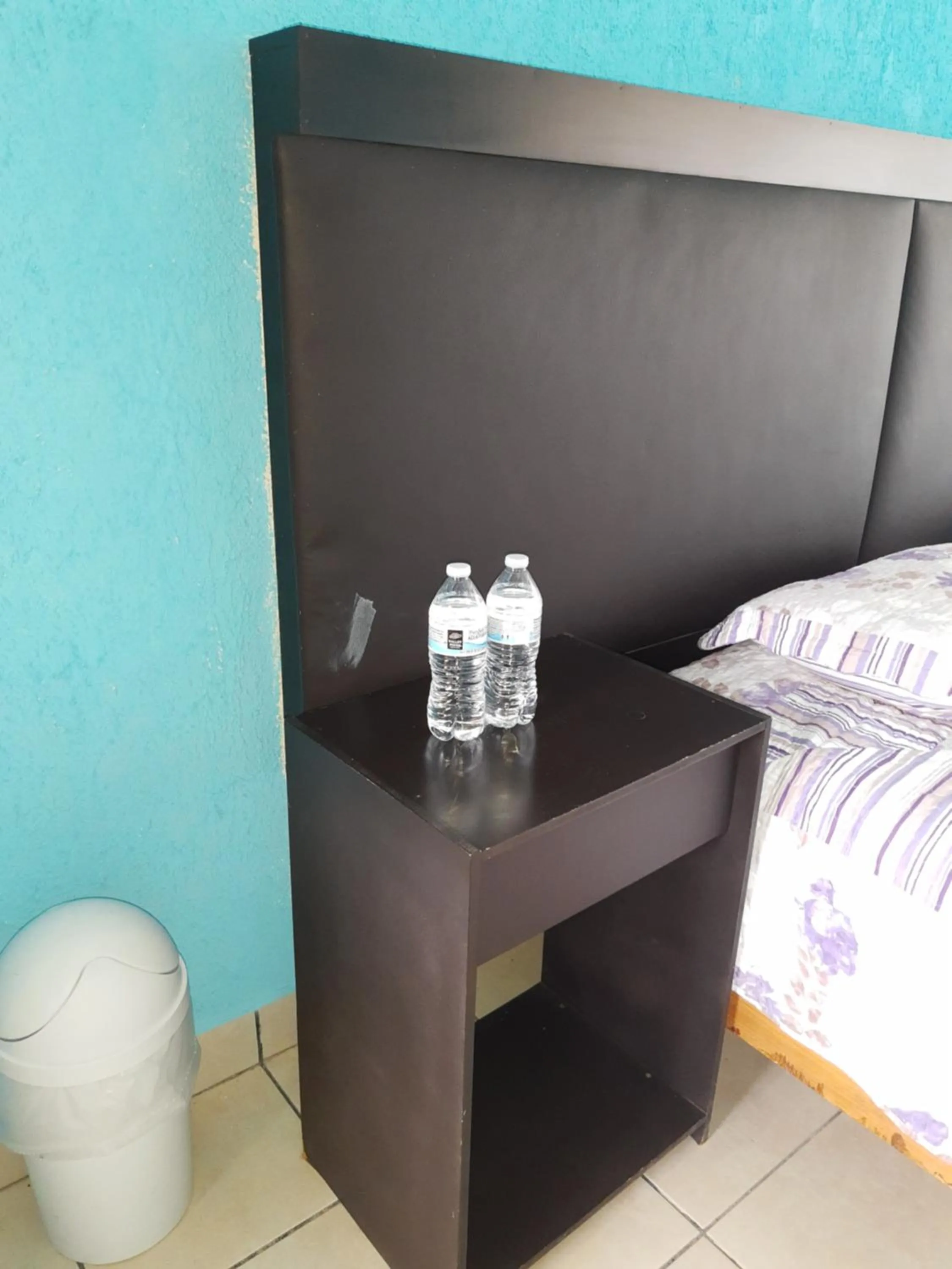 Drinks, Bed in Posada Bugambilias