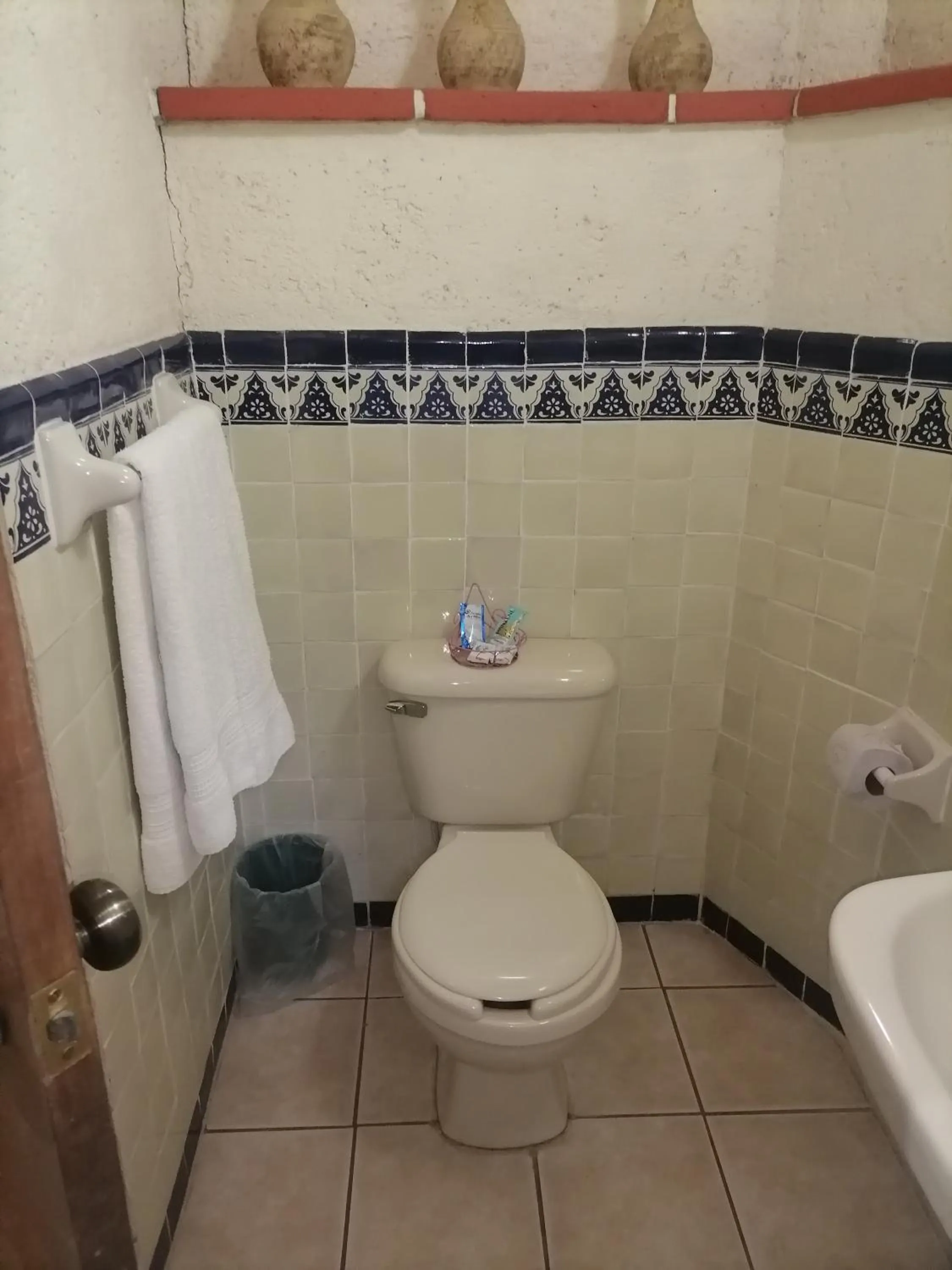 Bathroom in Posada Bugambilias