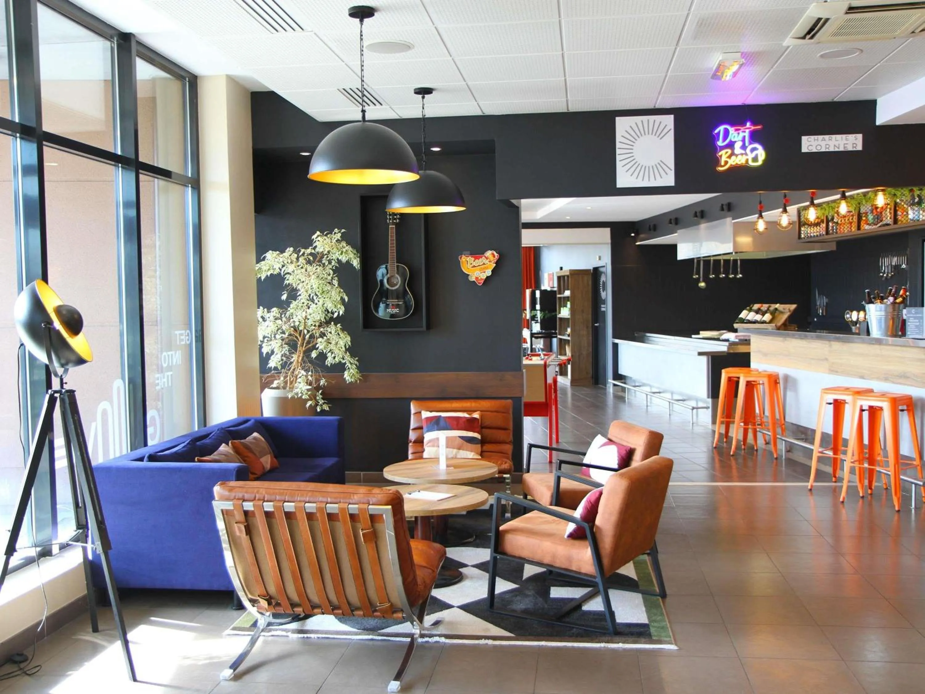 Property building in ibis Beauvais Aéroport