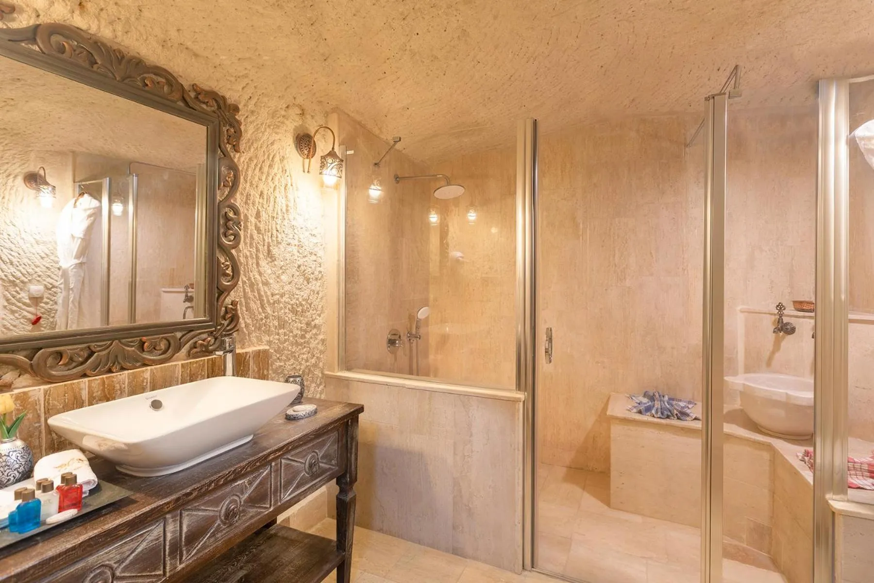 Bathroom in Elysion Cave Suites