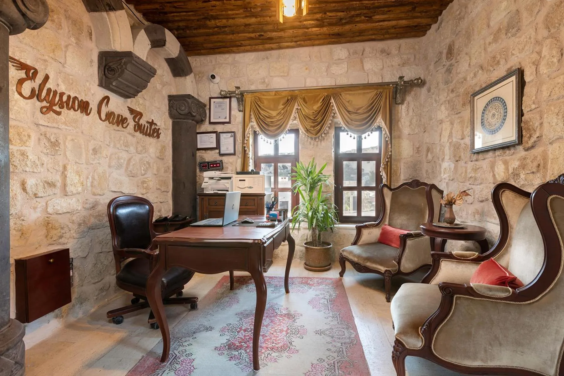 Lobby or reception in Elysion Cave Suites