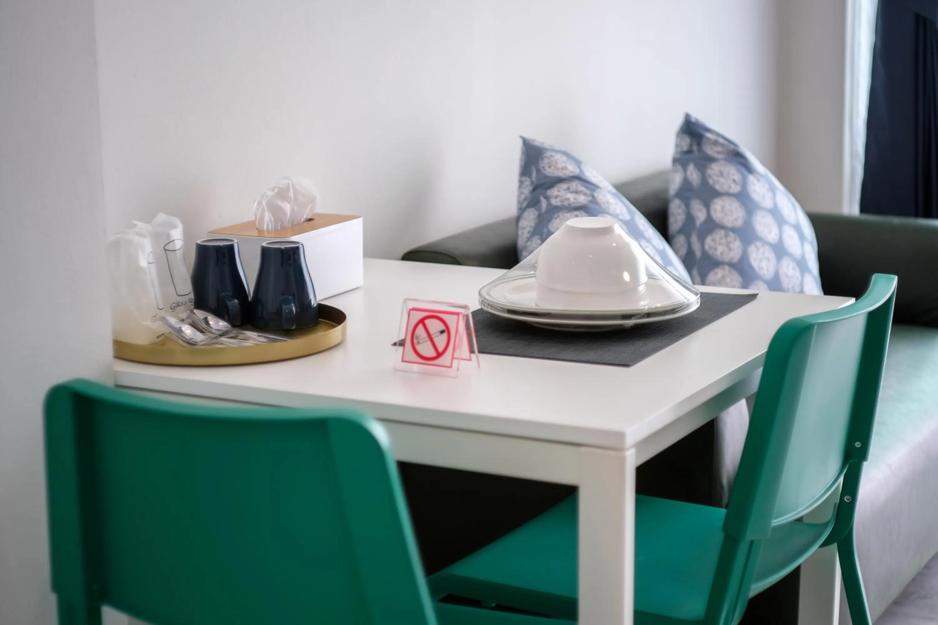 Restaurant/places to eat in PaiApartHotel