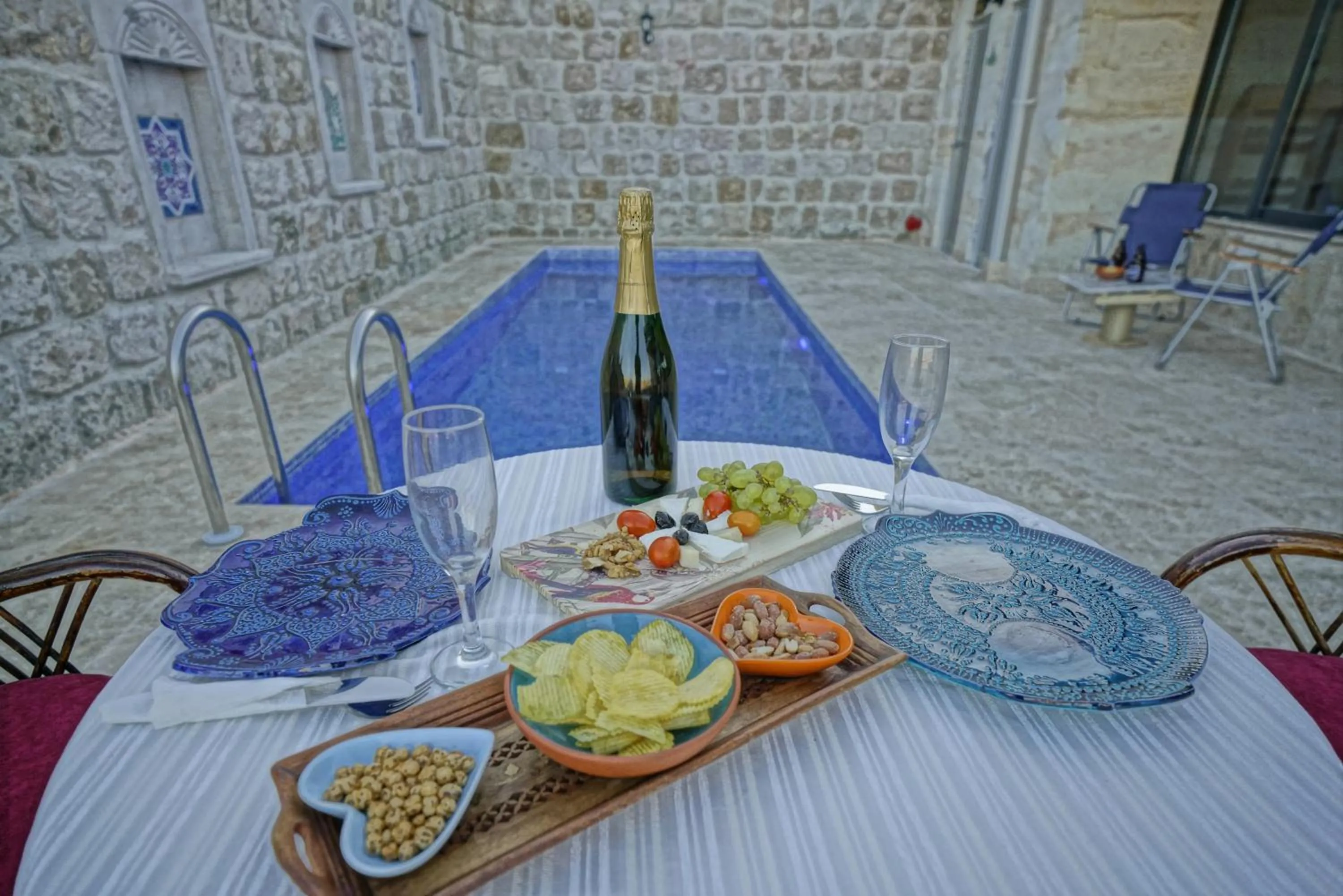 Property building in Balloon Cave Hotel