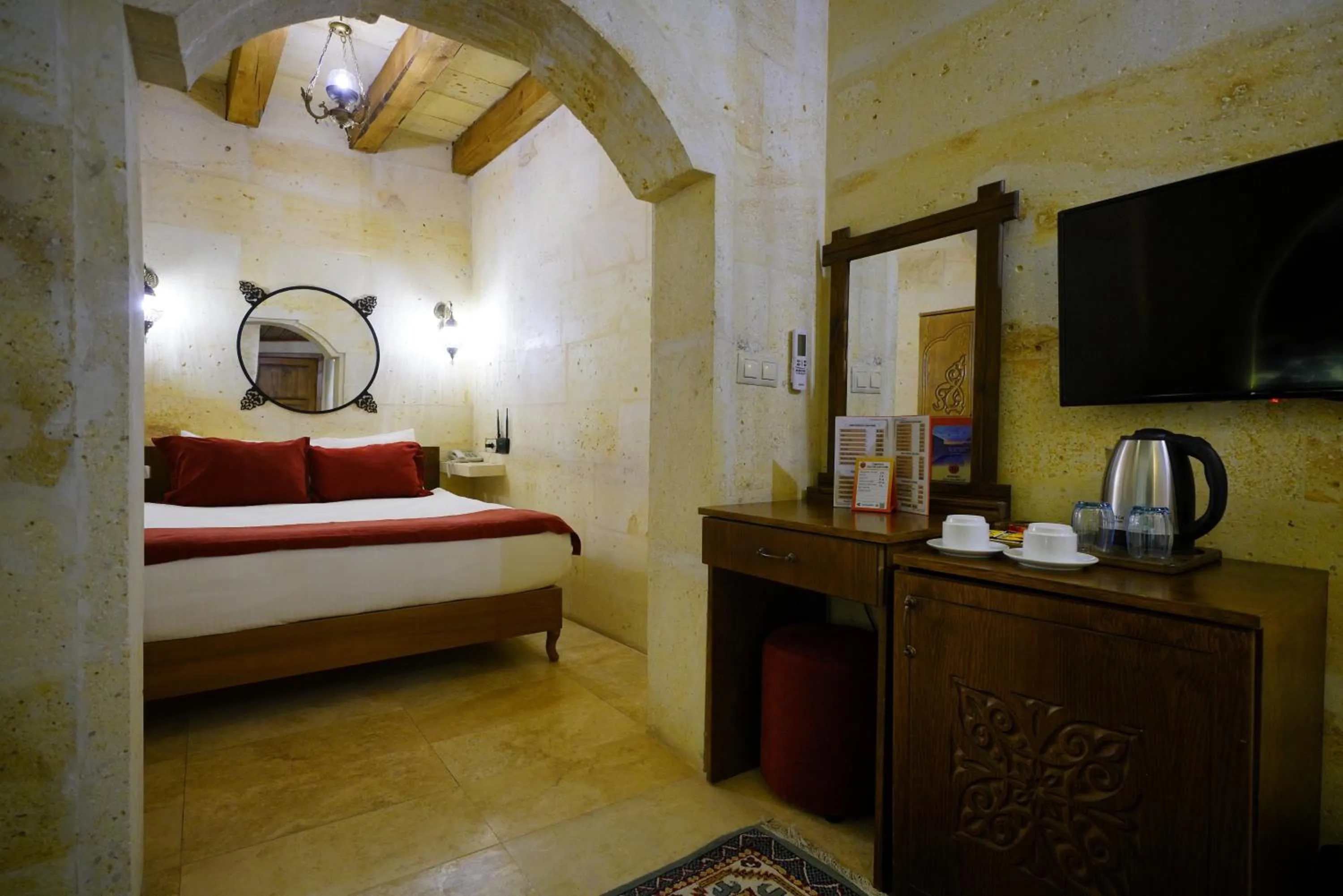 Bed in Balloon Cave Hotel