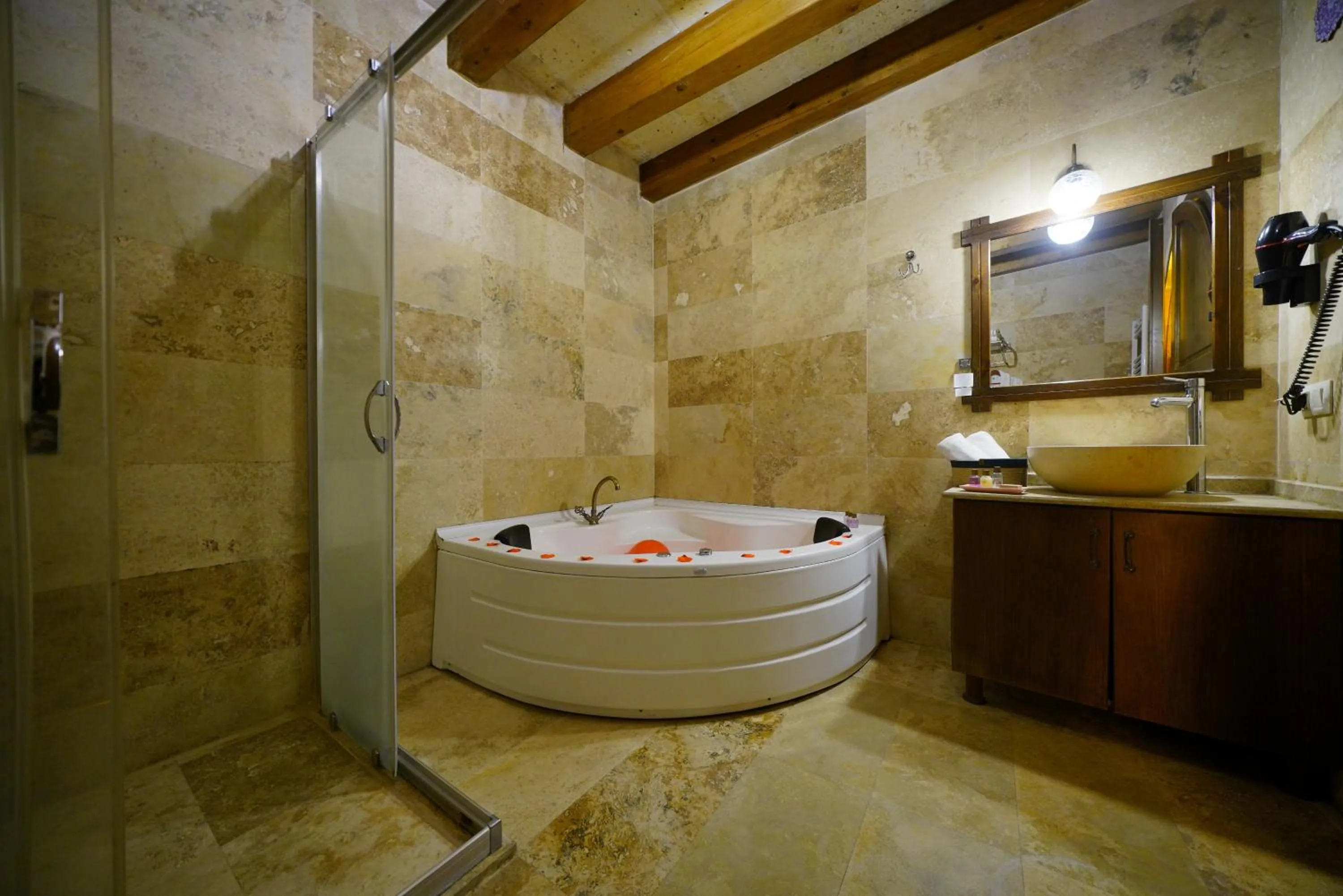 Shower in Balloon Cave Hotel