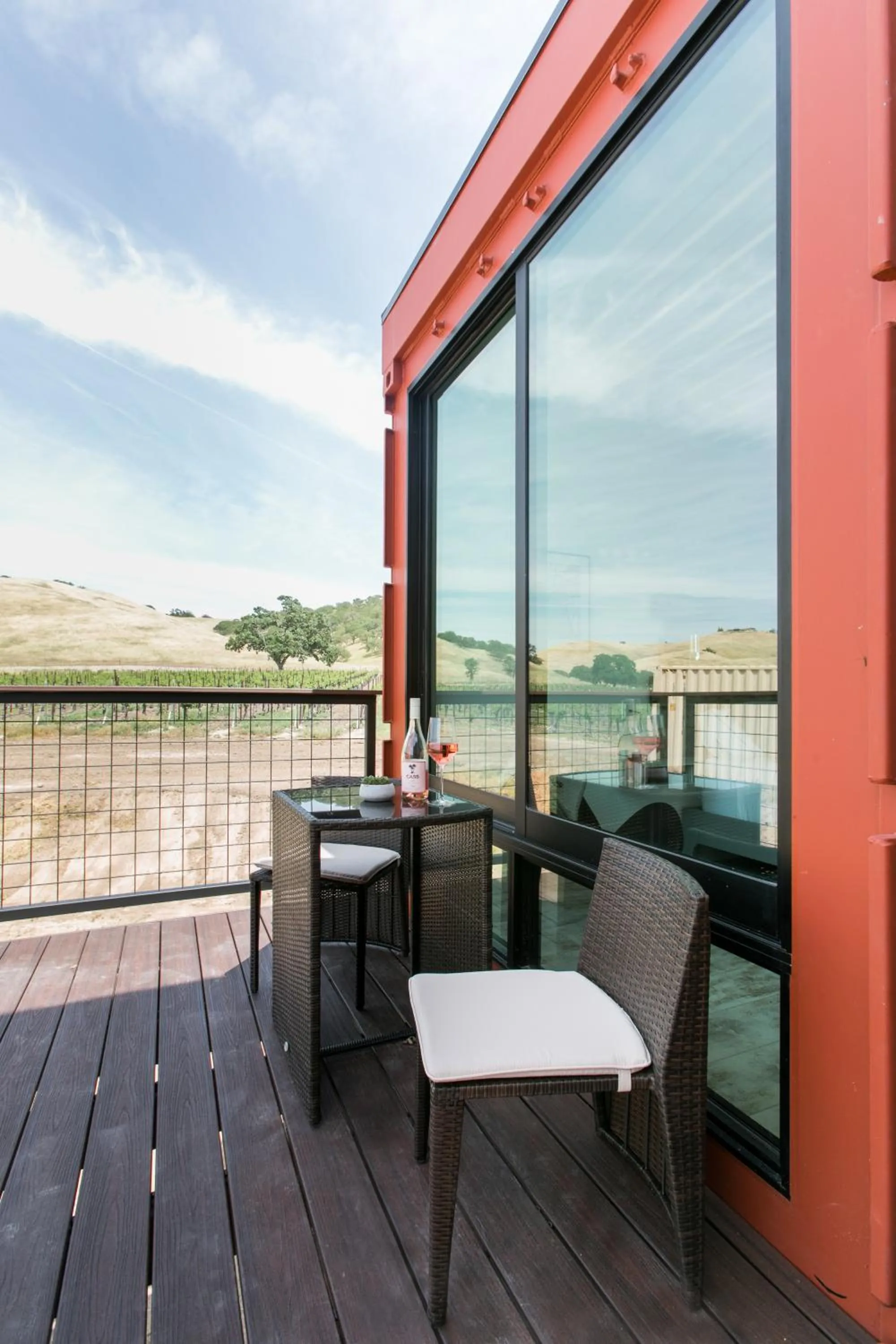 Patio in Geneseo Inn