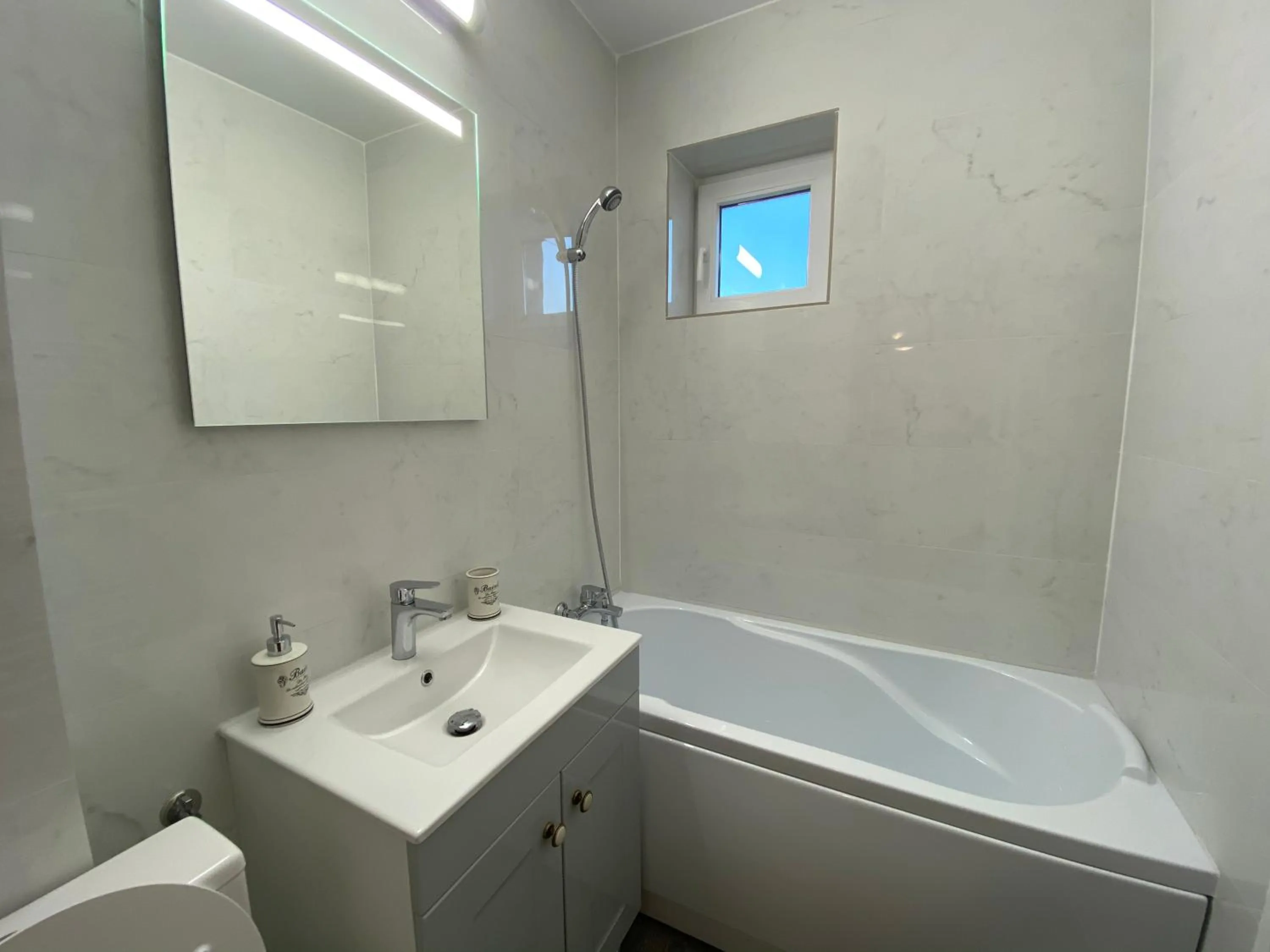 Bathroom in Best Apartment City Hall