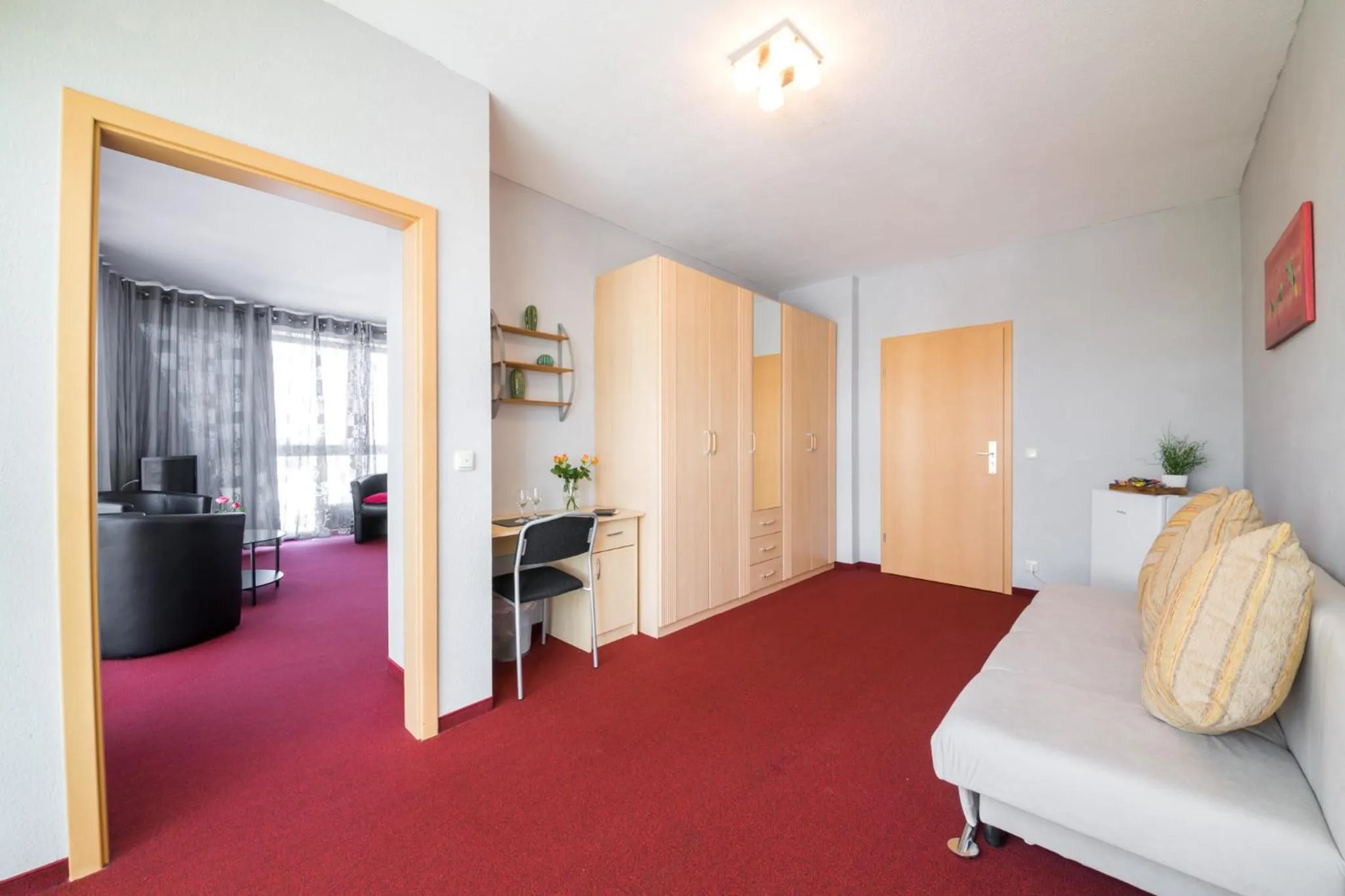 Seating area, Bed in Europa Hotel Garni free parking