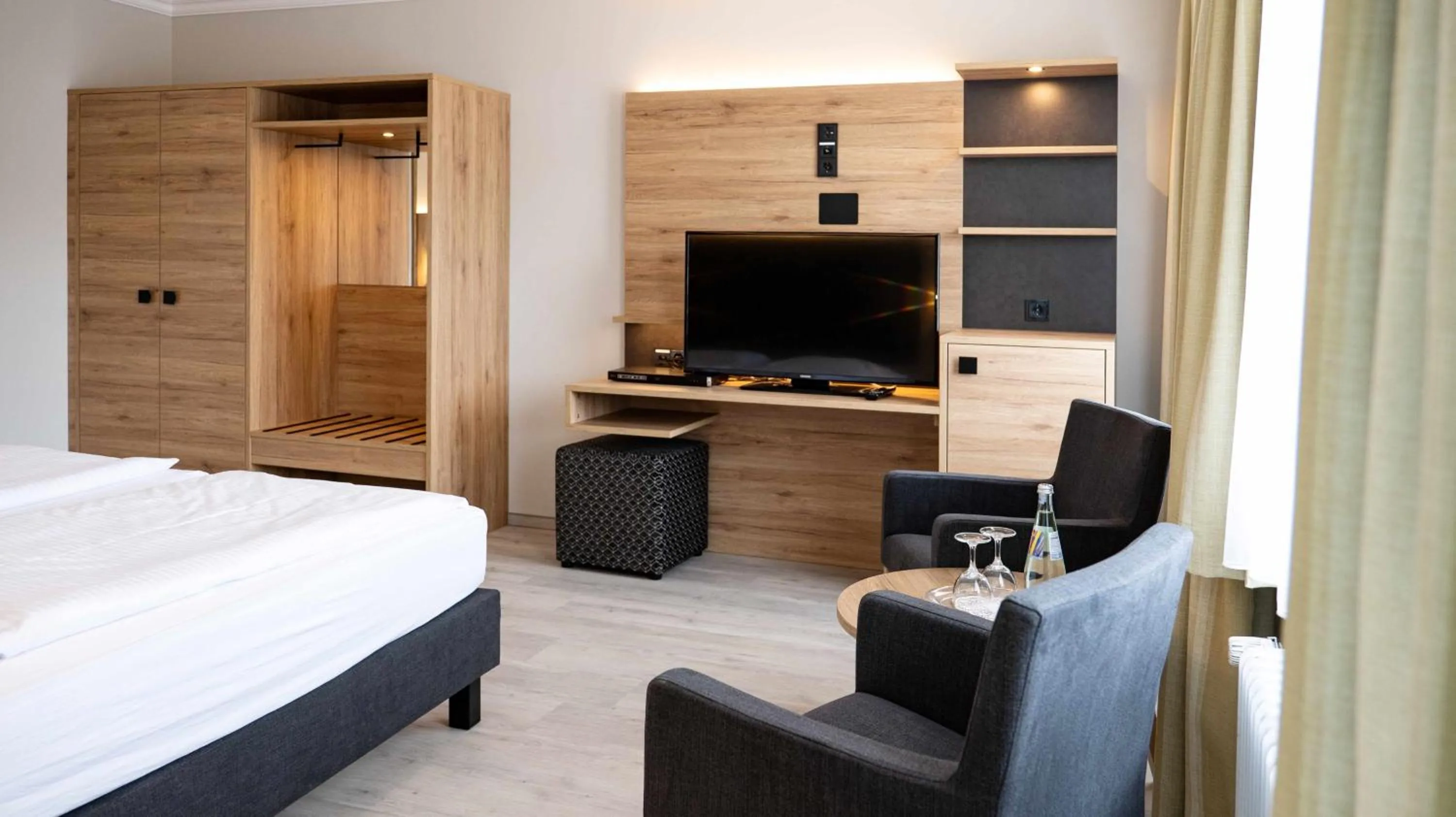 TV and multimedia, Bed in Hotel Paulushof