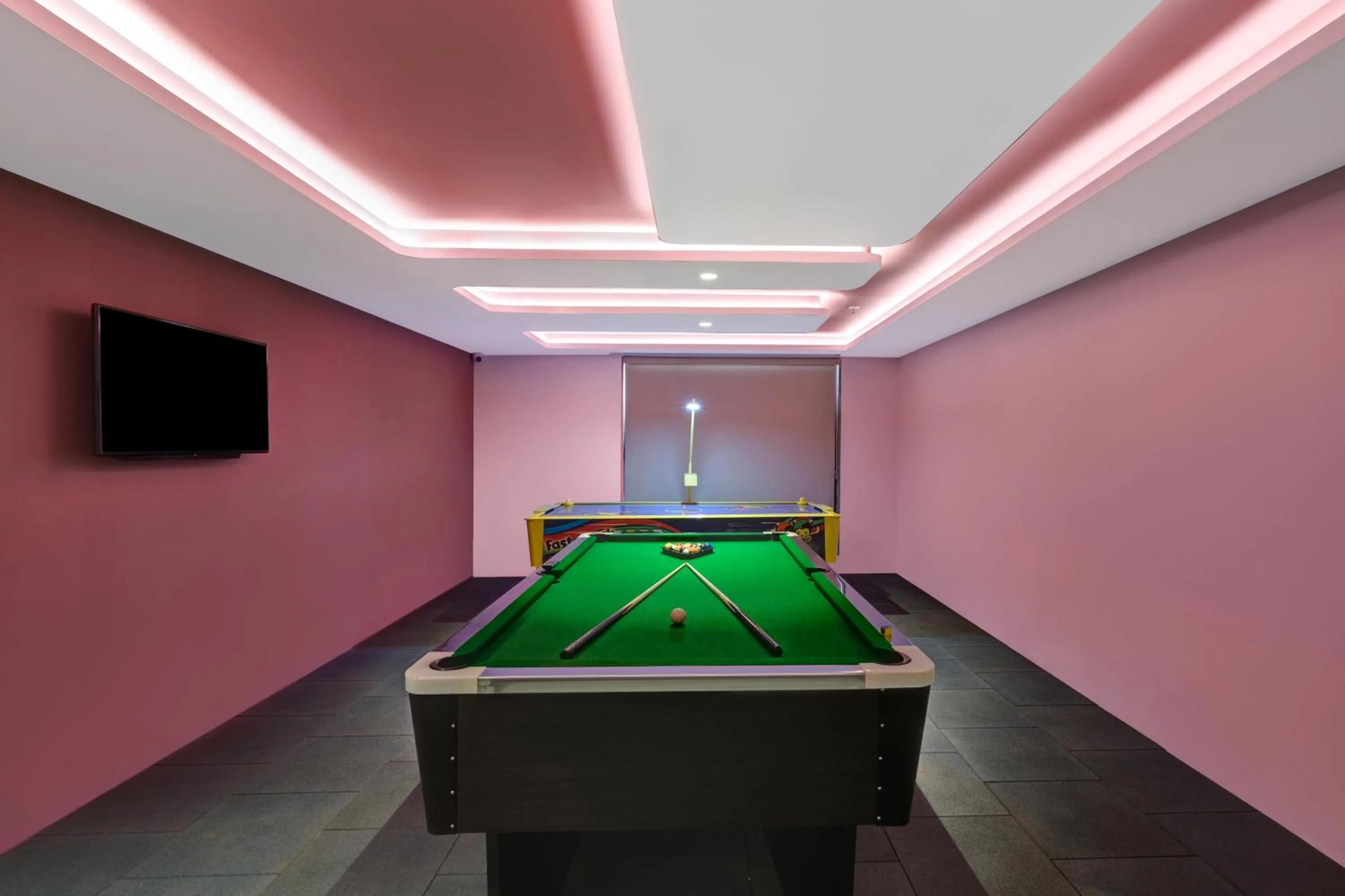 Game Room in Lemon Tree Premier, Dwarka
