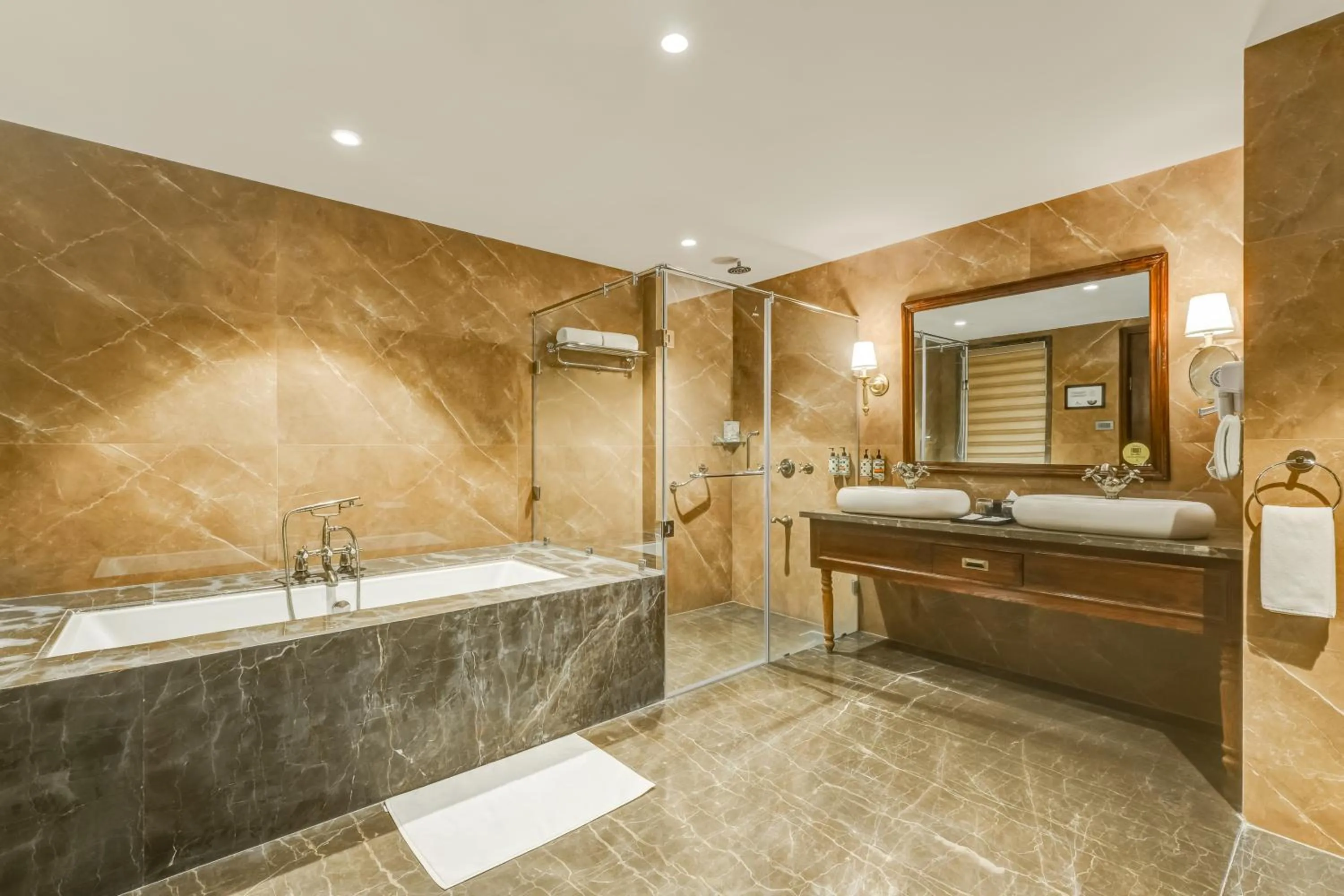 Bathroom in Lemon Tree Premier, Dwarka