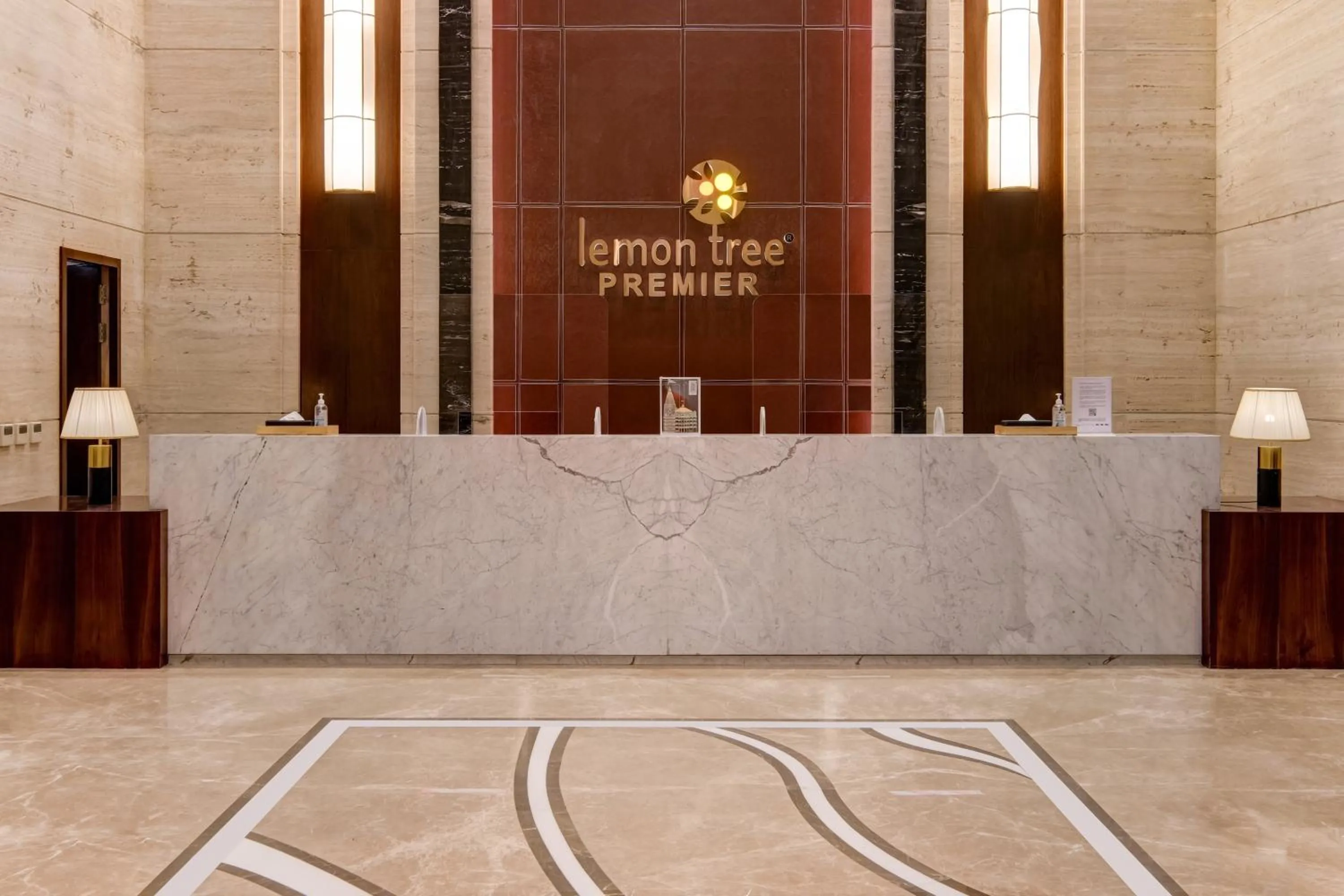 Lobby or reception in Lemon Tree Premier, Dwarka