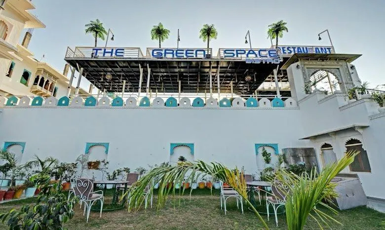 Facade/entrance in Khakhri Haveli - A Legacy of Mewar