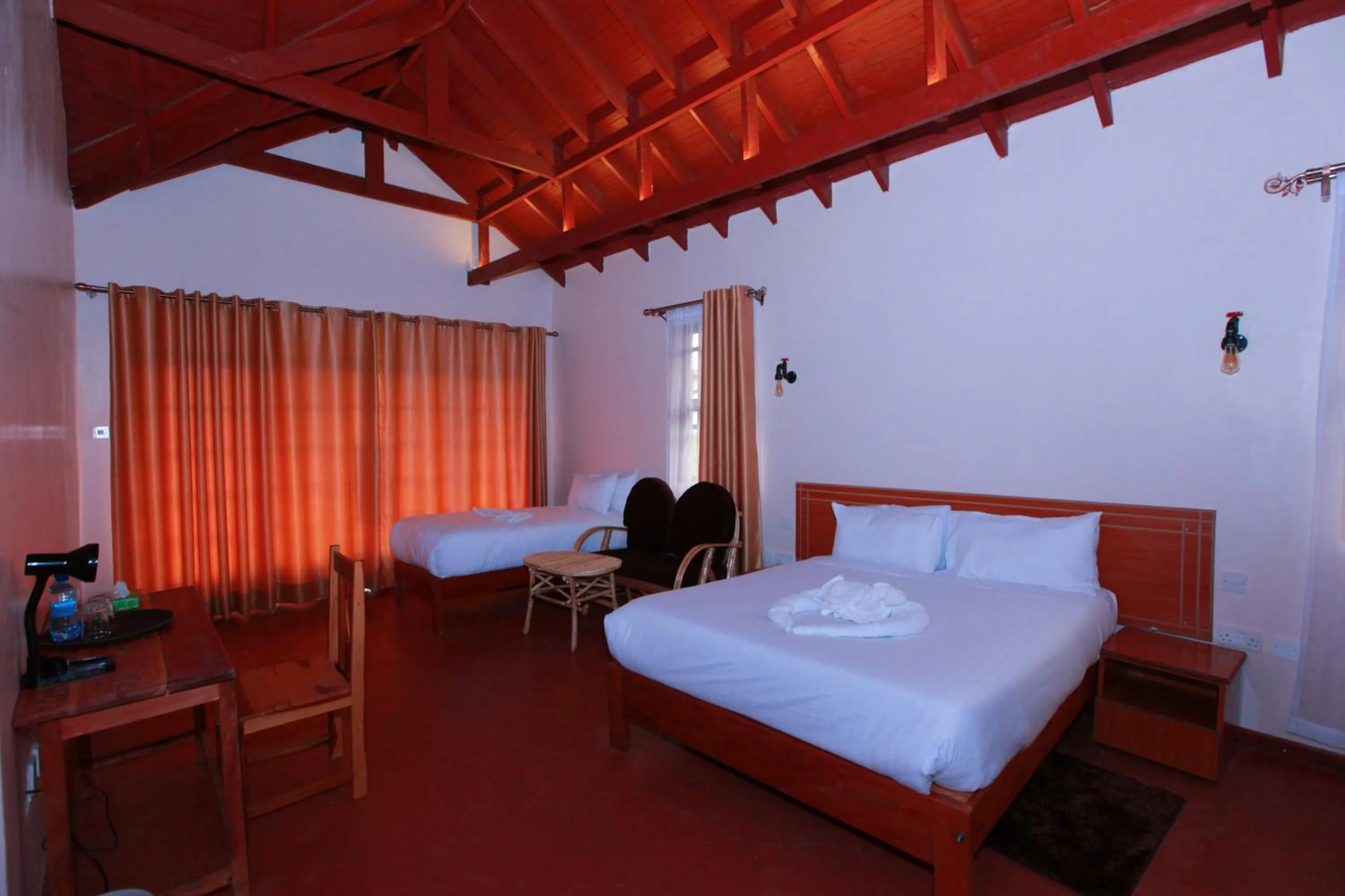 Property building, Bed in Mtoni Resort, Naro moru