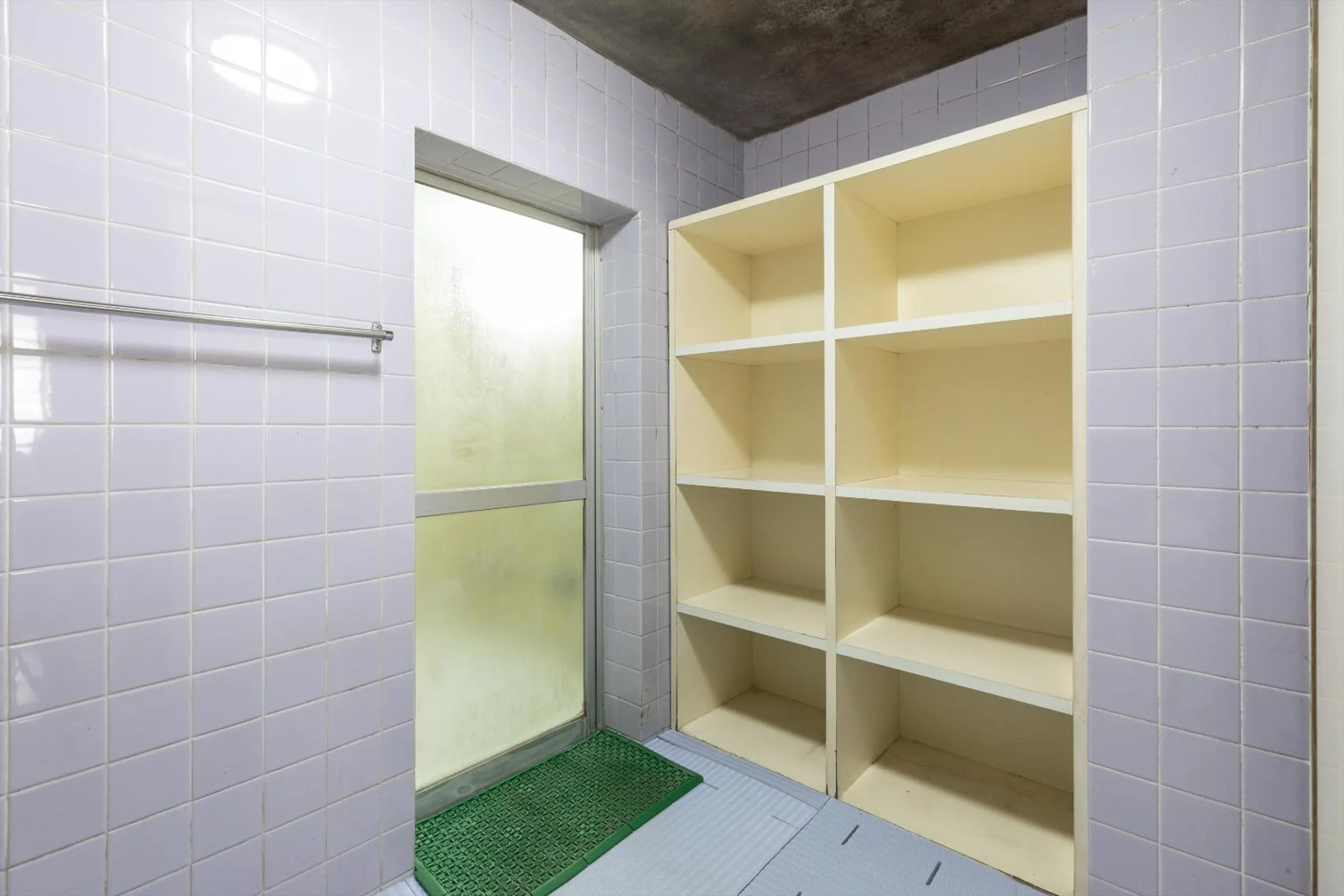 Shower in Tabist Futaba Ryokan Tatsuno