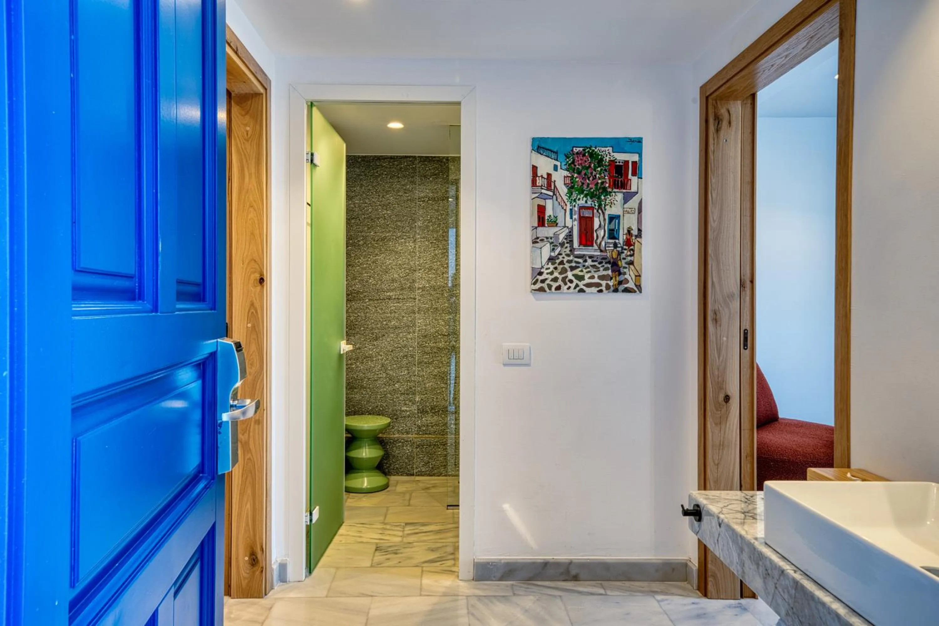 Shower in San Antonio Summerland