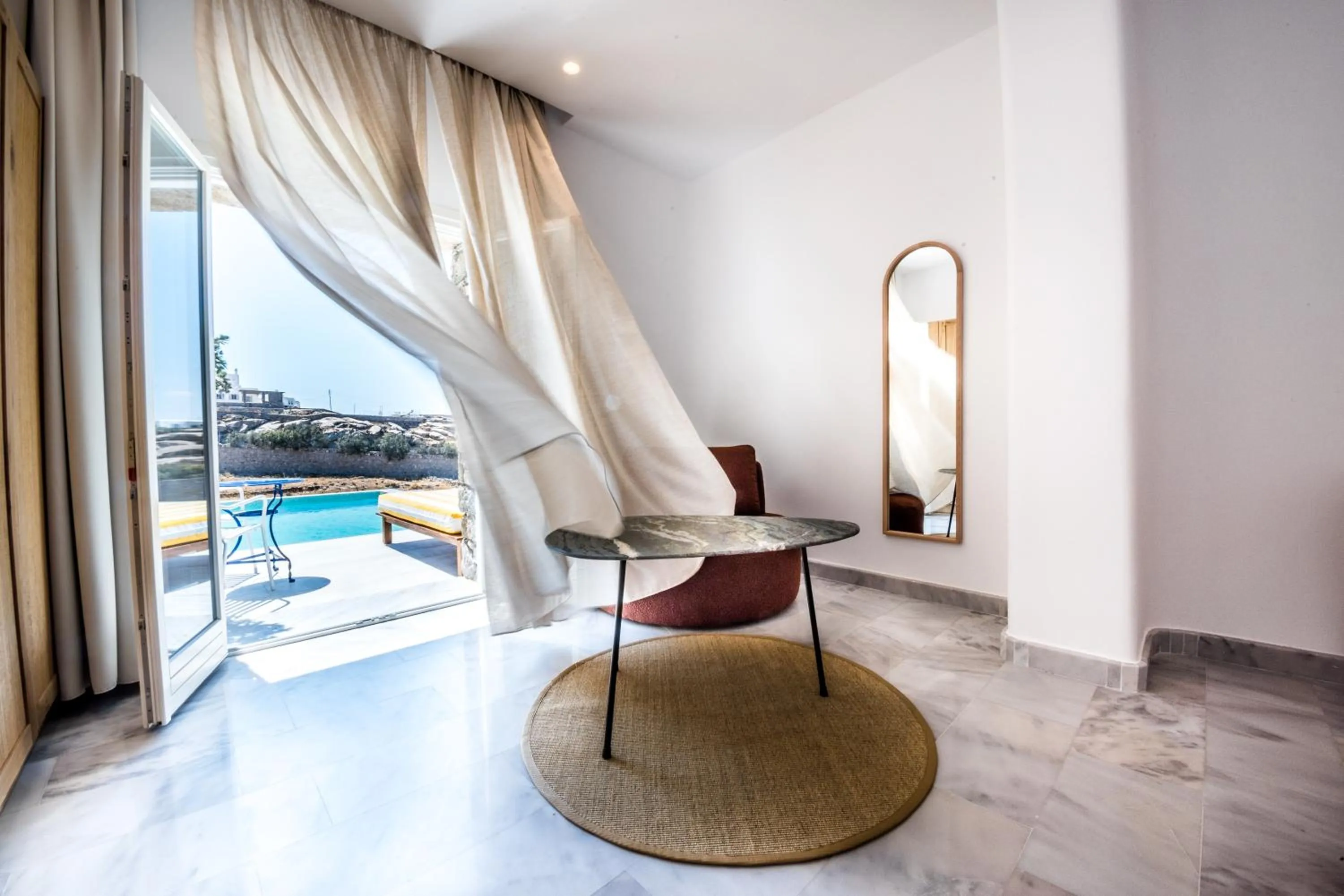 Pool view in San Antonio Summerland