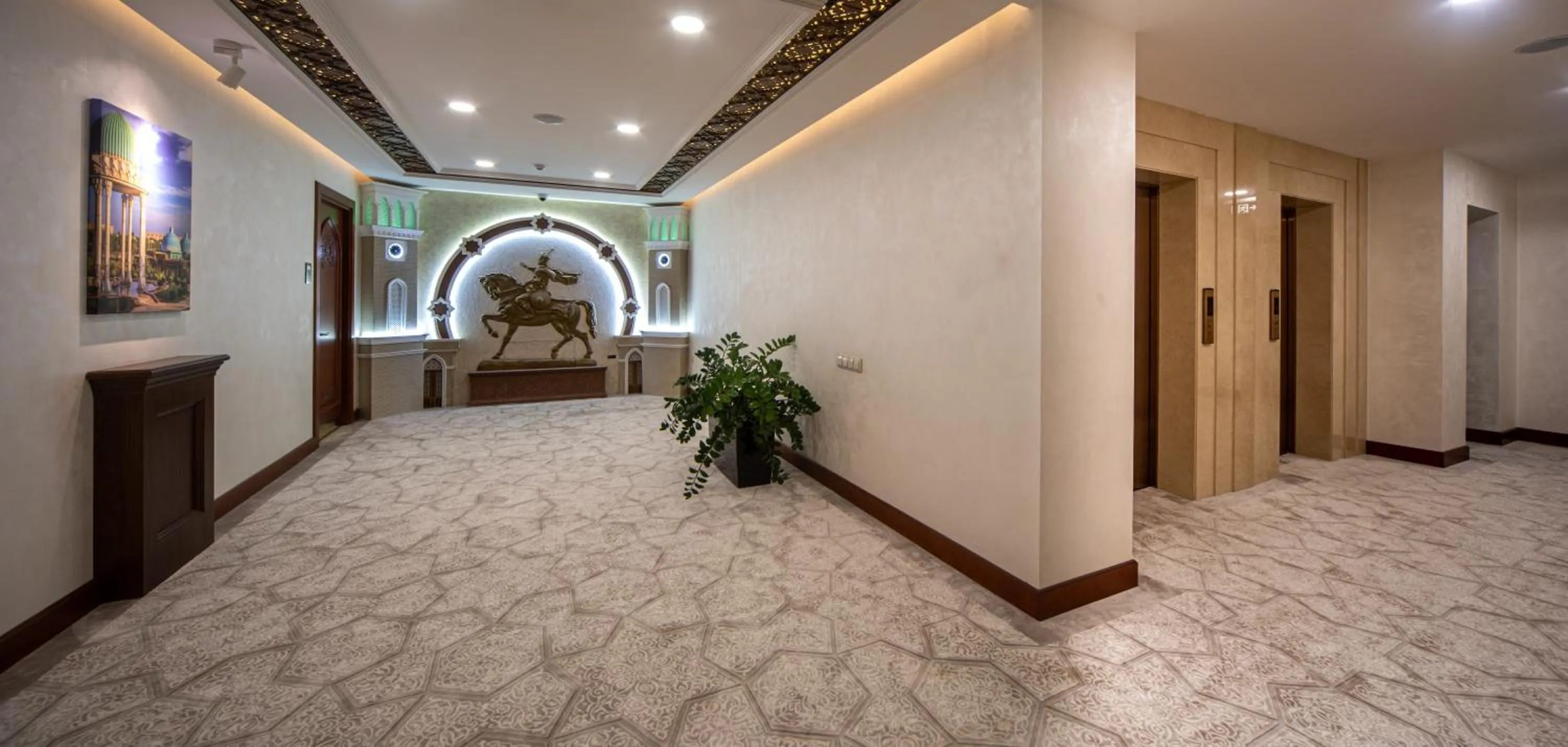 Property building in Manor Hotel