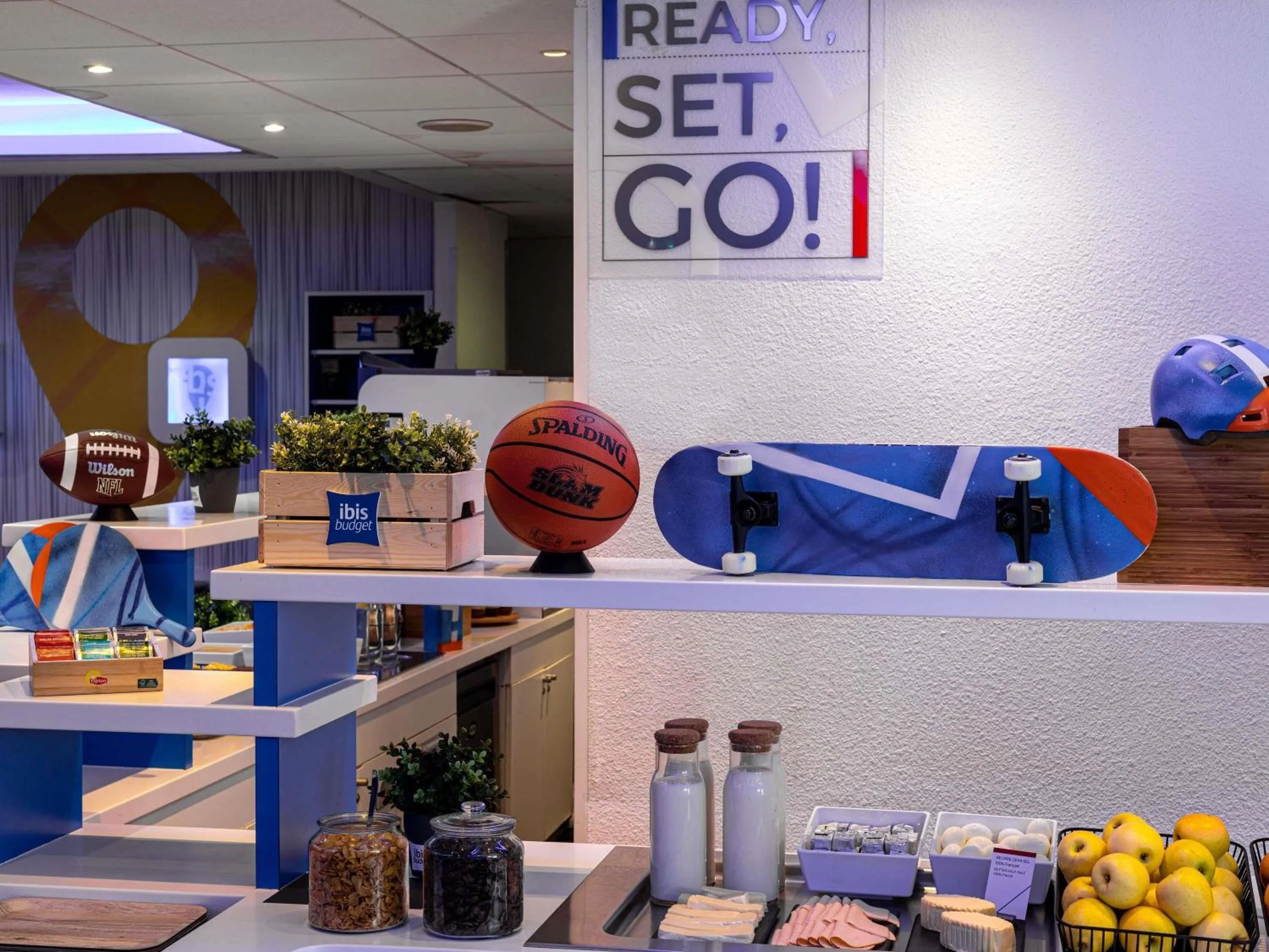 Breakfast in Hotel Ibis Budget Abbeville