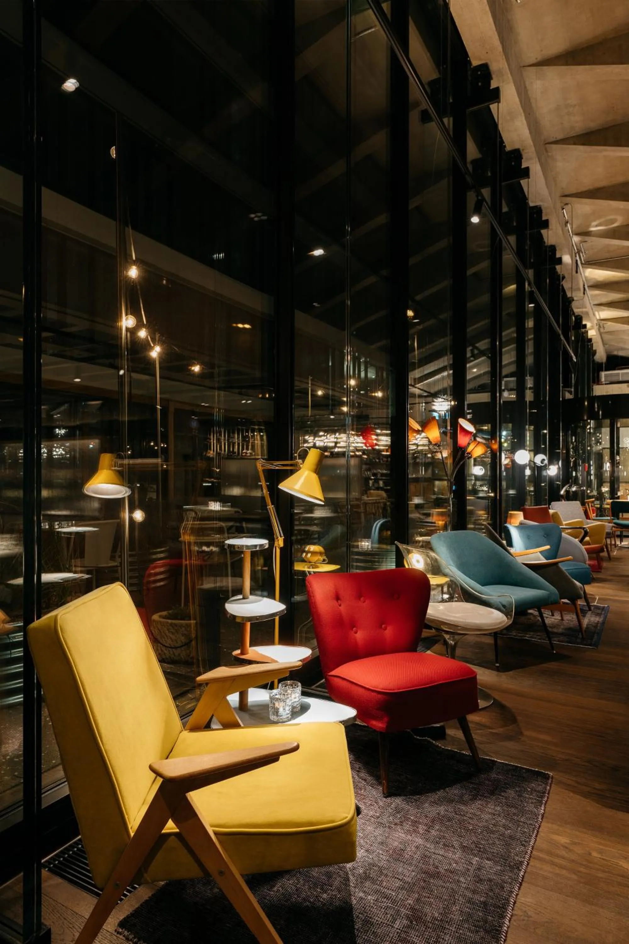 Lounge or bar in Ruby Luna Hotel Dusseldorf