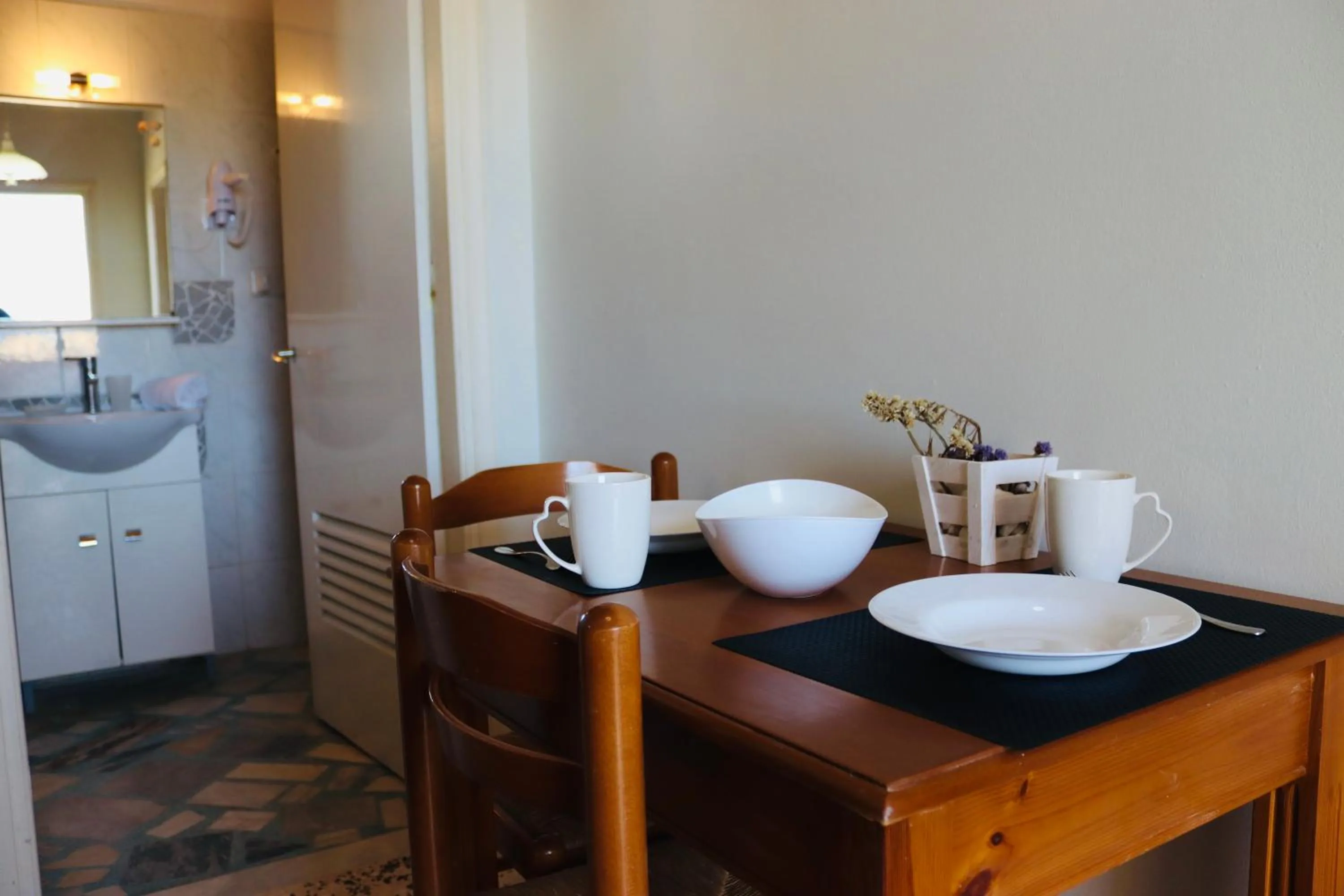 Elves Studios& Apartment's SIDARI