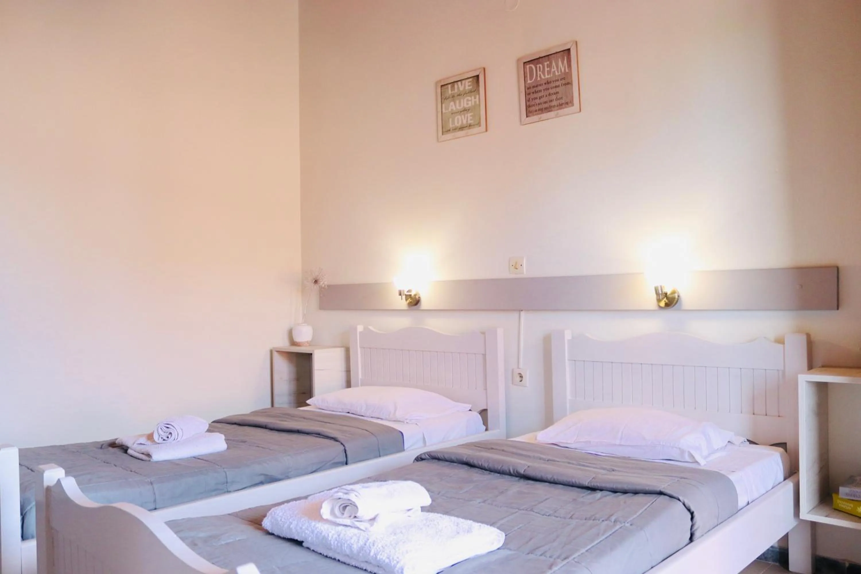 Bedroom, Bed in Elves Studios& Apartment's SIDARI