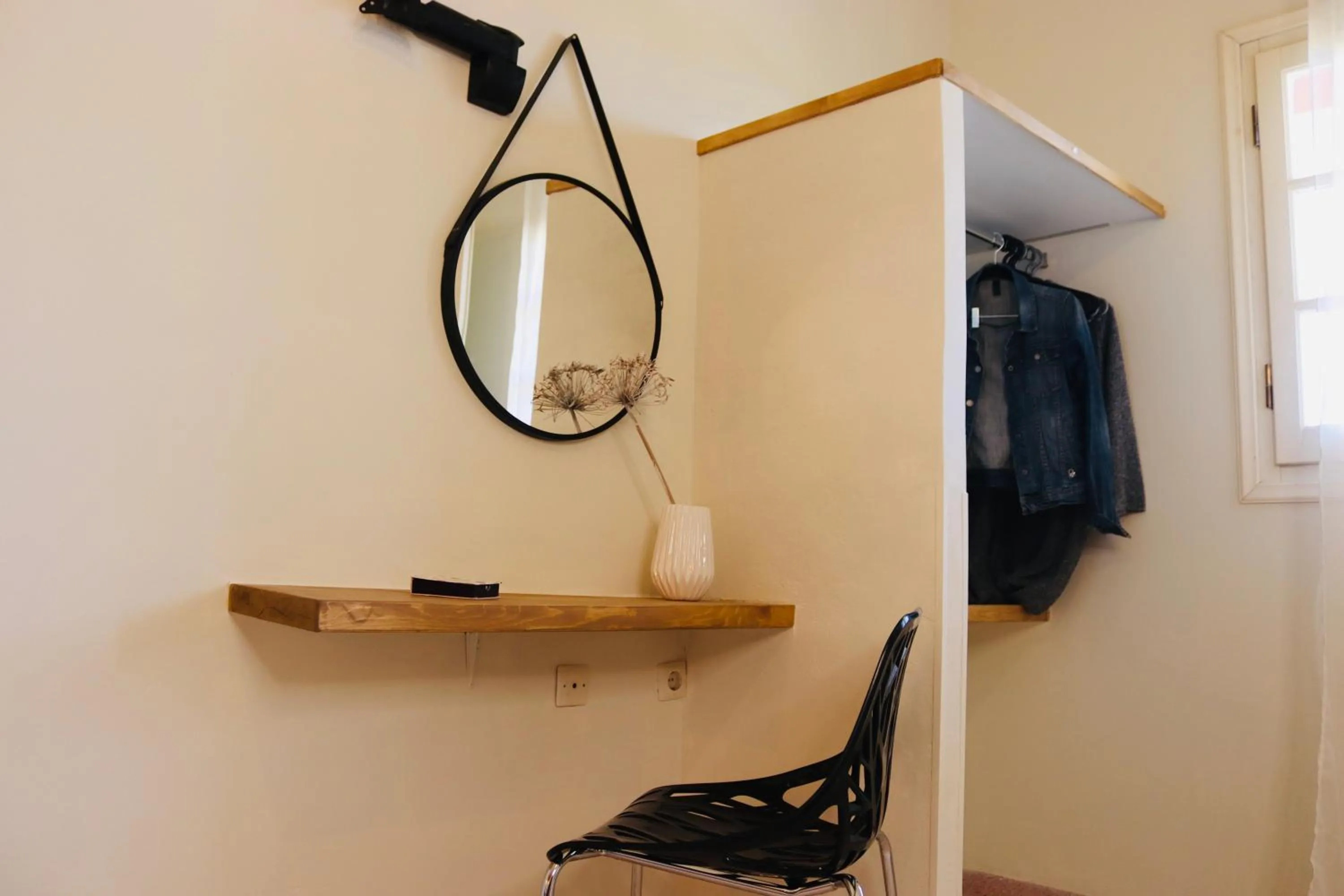 wardrobe in Elves Studios& Apartment's SIDARI