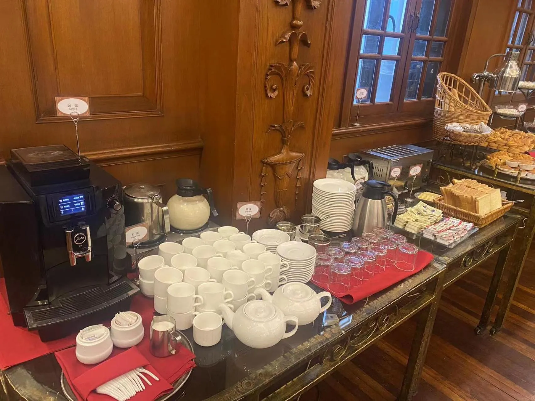 Breakfast in Jin Jiang Pacific Hotel