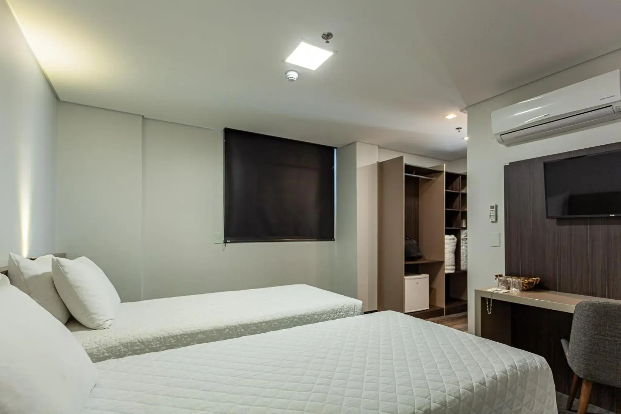 Superior Twin Room - single occupancy in Travel Inn Hotels Caxias do Sul Superior Twin Room - single occupancy in Travel Inn Hotels Caxias do Sul