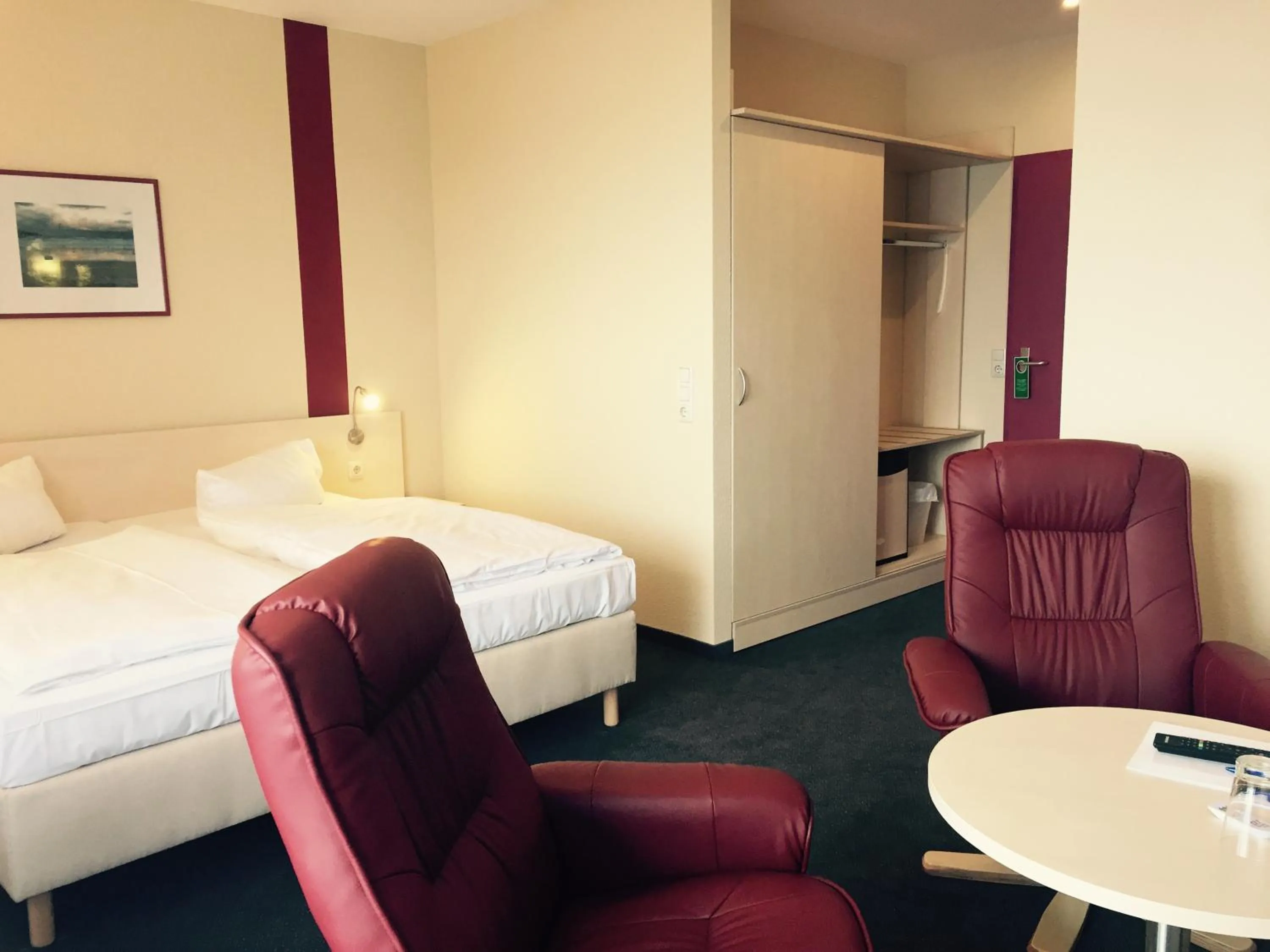 Photo of the whole room, Bed in Panorama Hotel Bansin