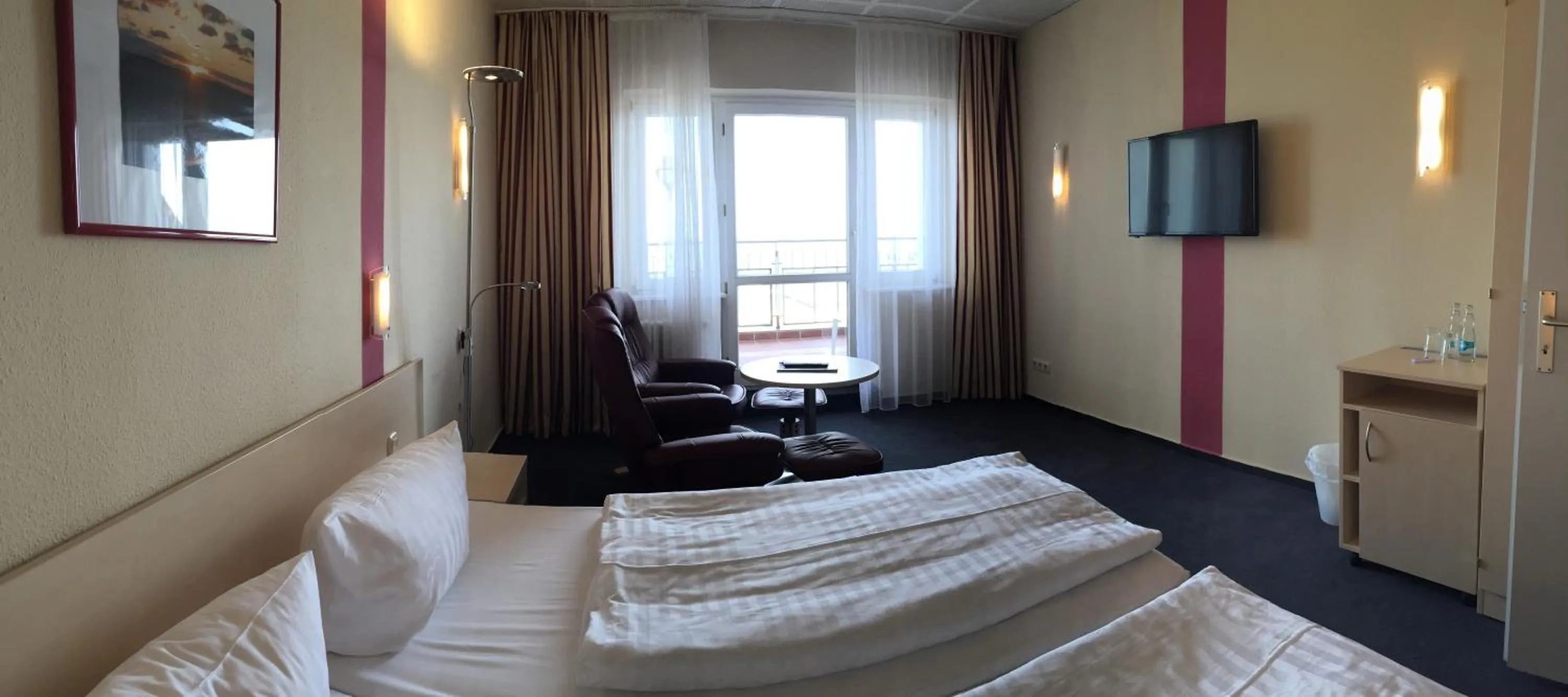 Photo of the whole room, Bed in Panorama Hotel Bansin