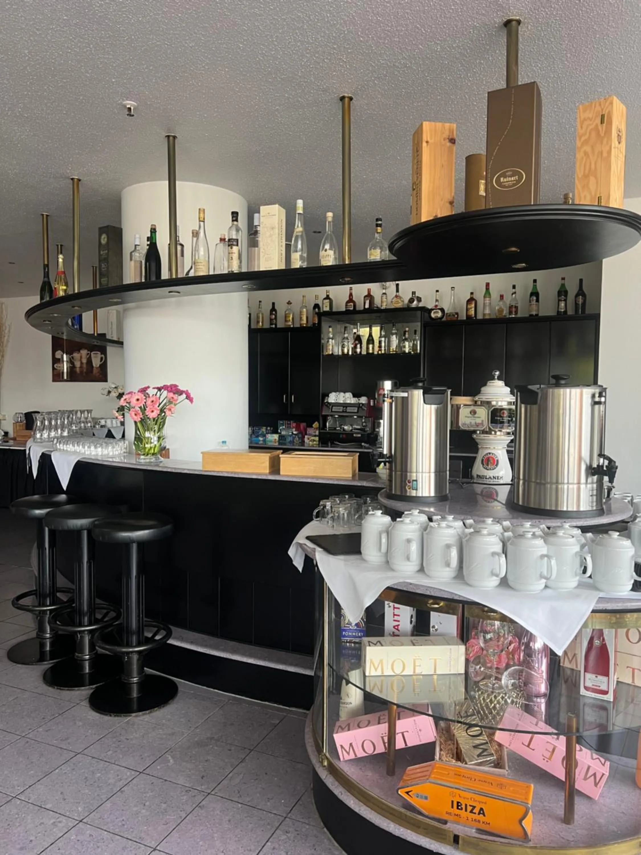 Lounge or bar in Hotel Mozart