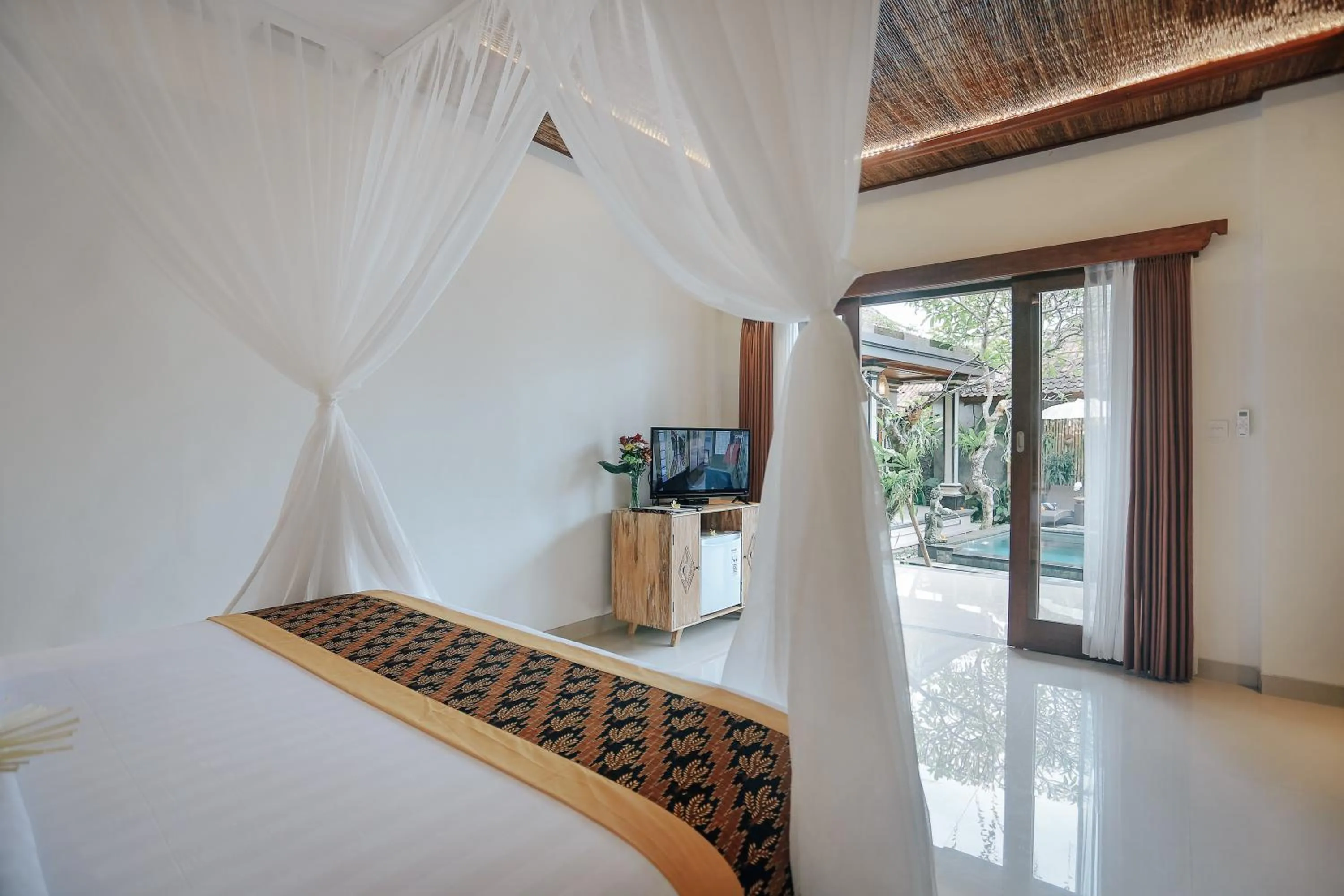 Bed in Sitala Suite