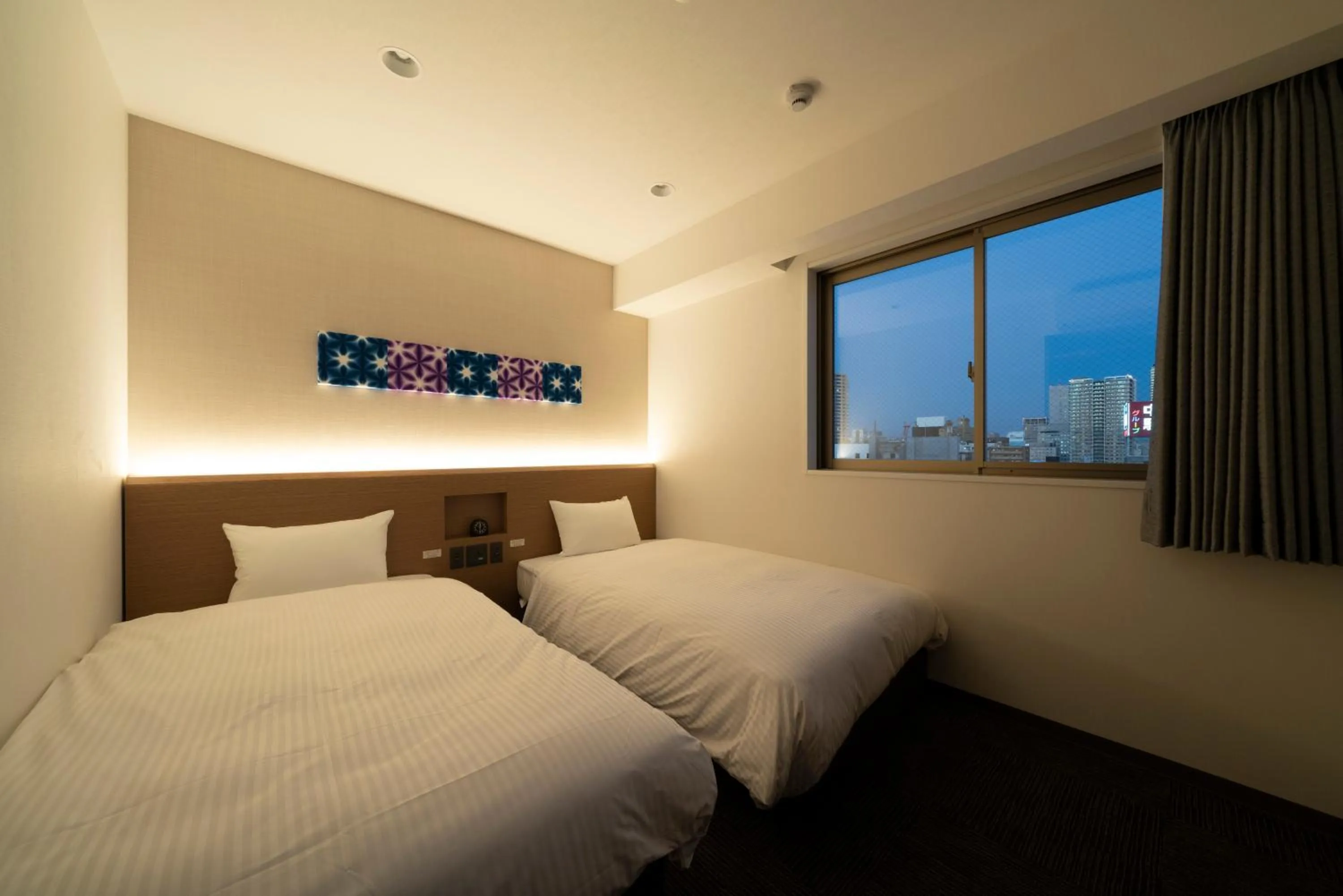 Bed in Washington R&B Hotel Nagoya Ekimae