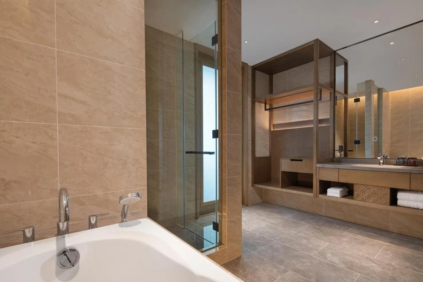 Bathroom in C&D Hotel,Xiamen Xiang'an-Late Check Out & Free Welcome Snacks