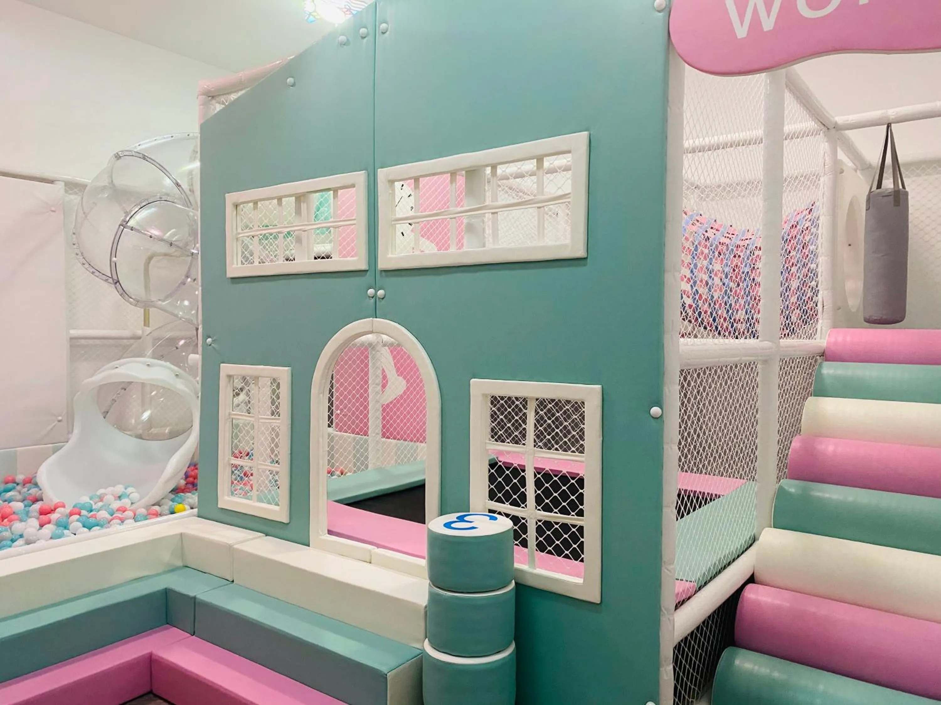 Children play ground, Bed in C&D Hotel,Xiamen Xiang'an-Late Check Out & Free Welcome Snacks