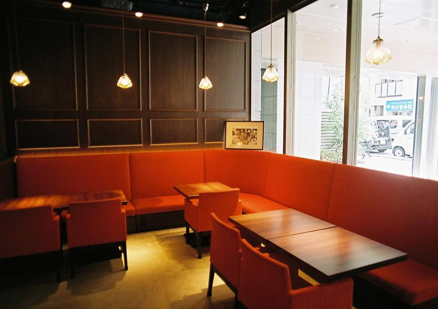 Restaurant/places to eat in Sotetsu Fresa Inn Kanda-Otemachi