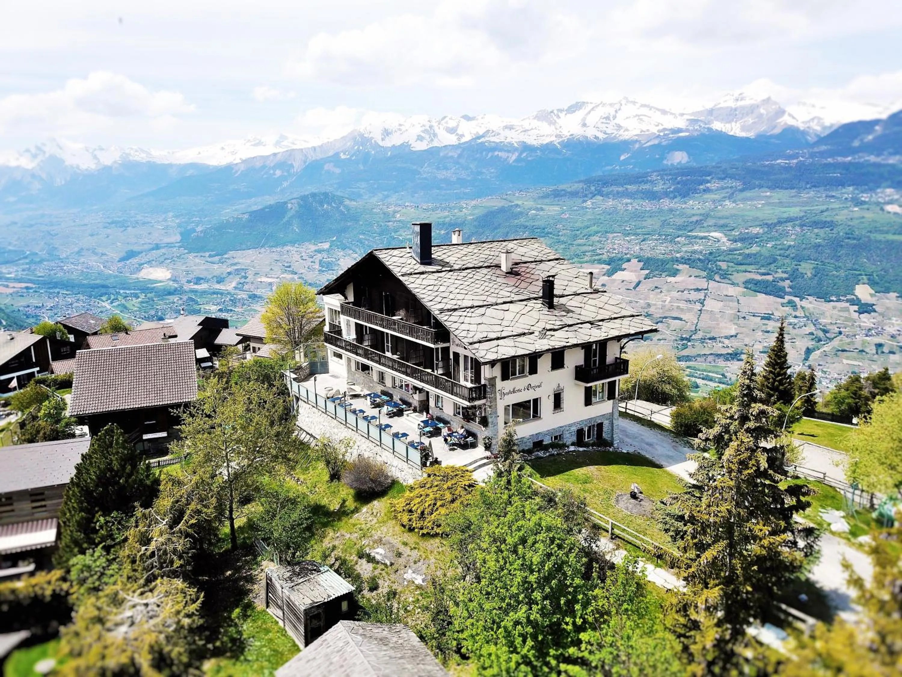 Bird's eye view in Hostellerie d'Orzival
