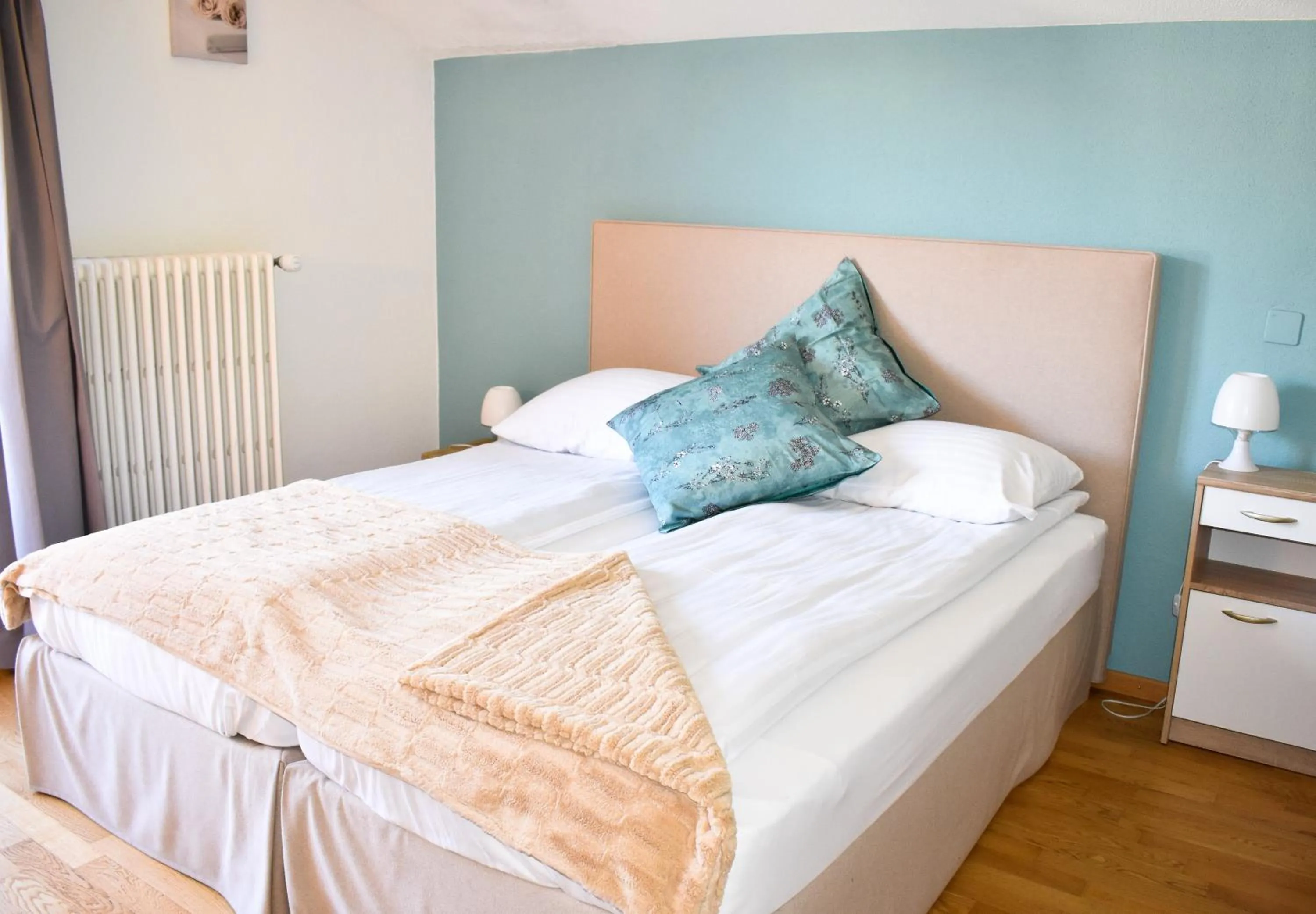 Bedroom, Bed in Hostellerie d'Orzival