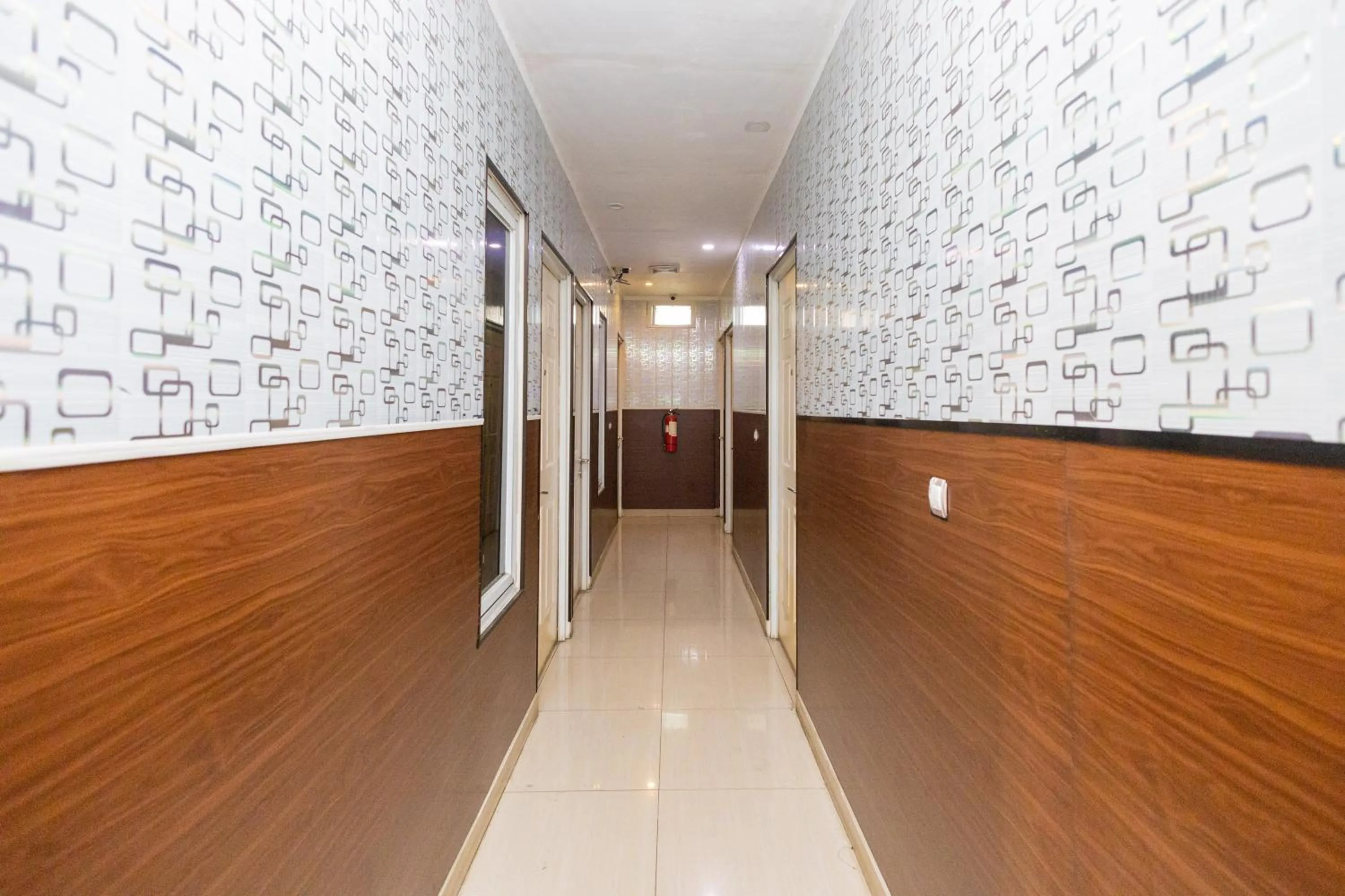 Property building in Alfa Guesthouse Serpong Mitra RedDoorz