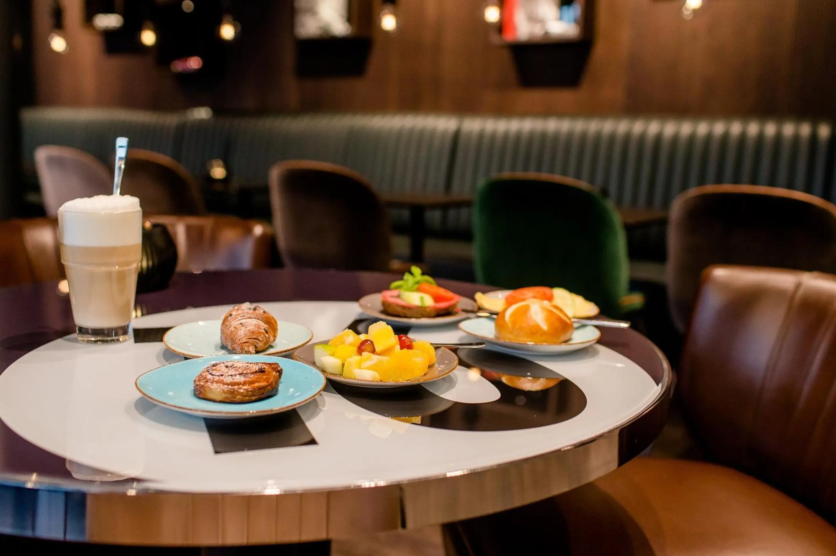 Buffet breakfast in Motel One Frankfurt-Eastside