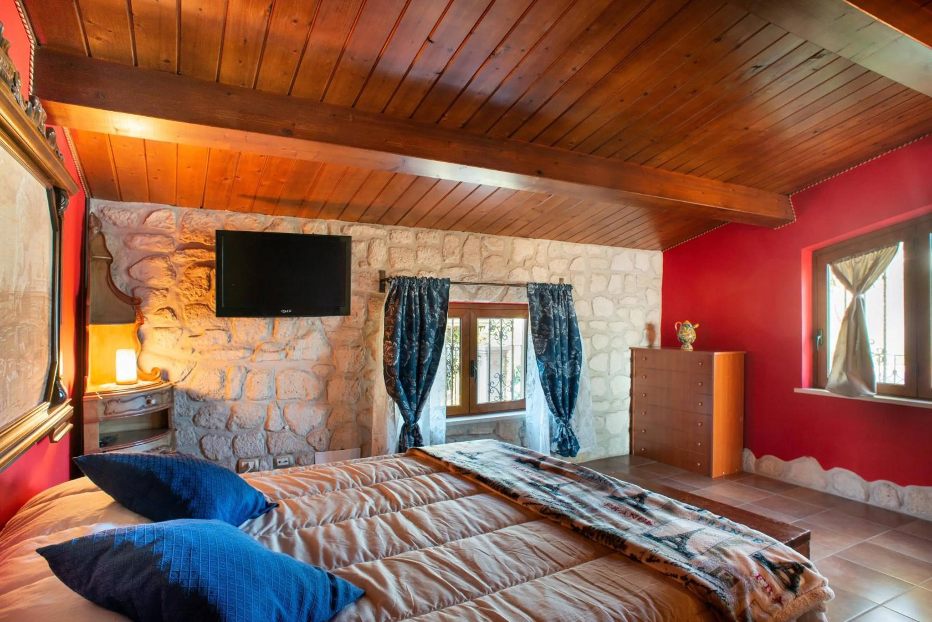 Bedroom in Ai confini dell Etna 1