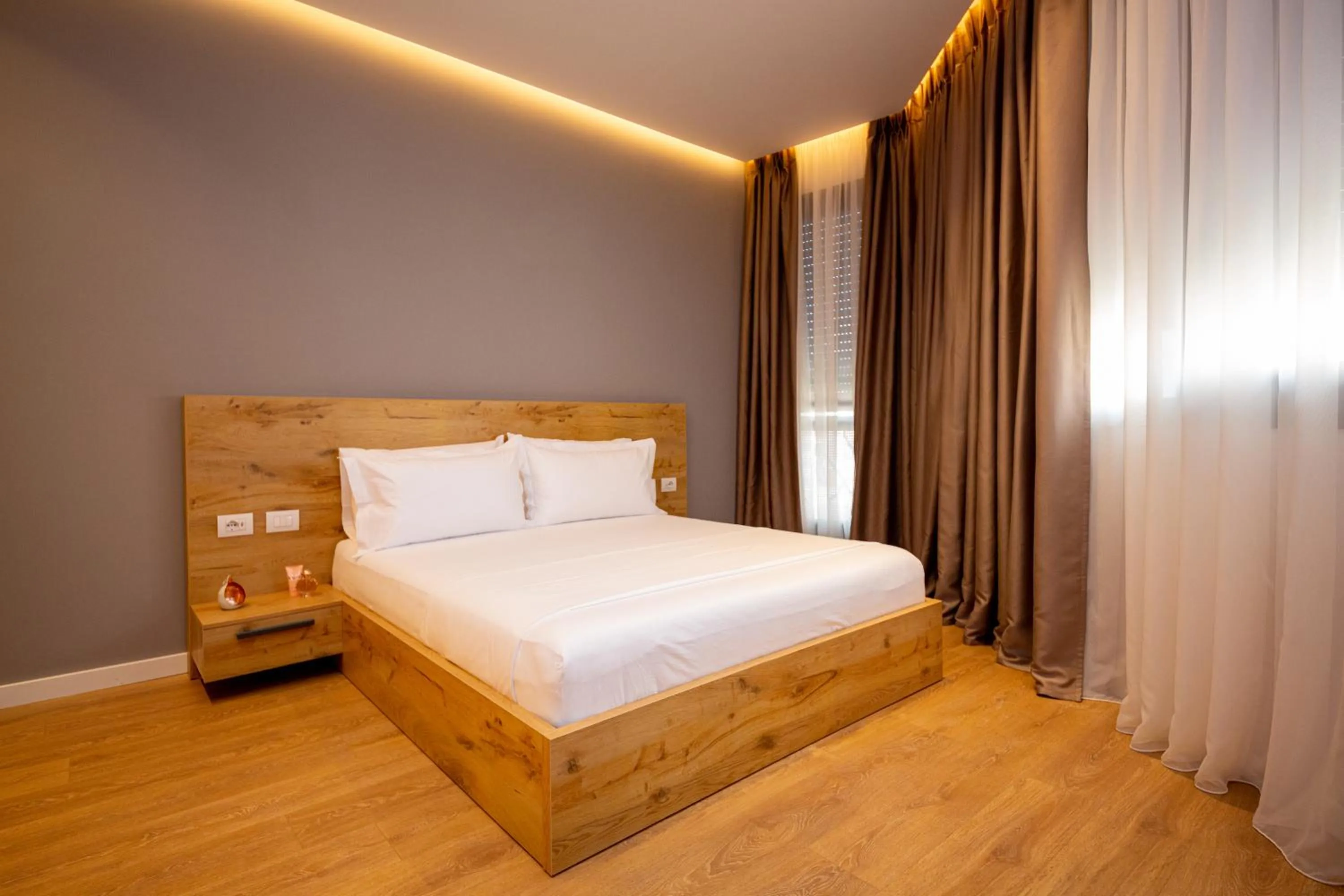 Bedroom, Bed in Central Chic Apartments