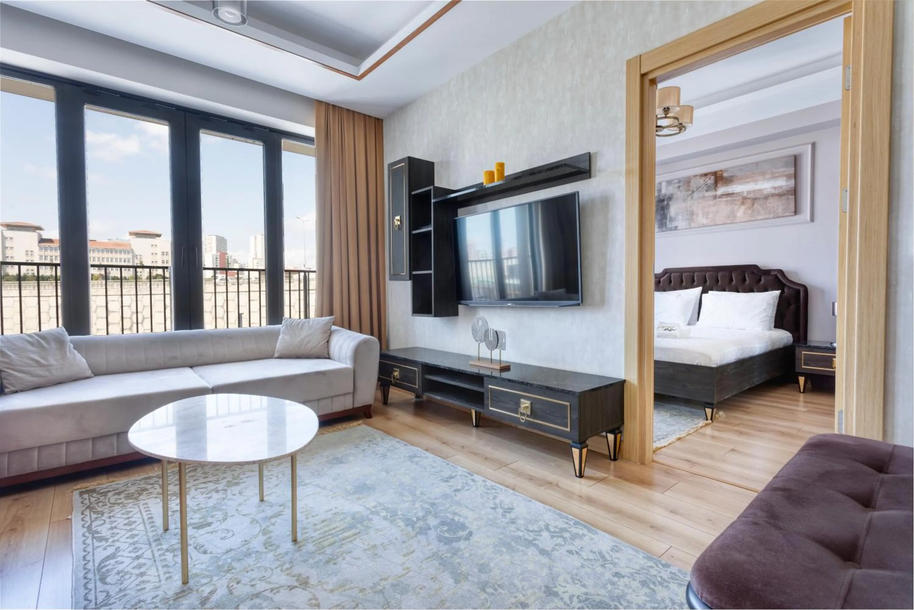 TV and multimedia in Grand Residence by NewInn