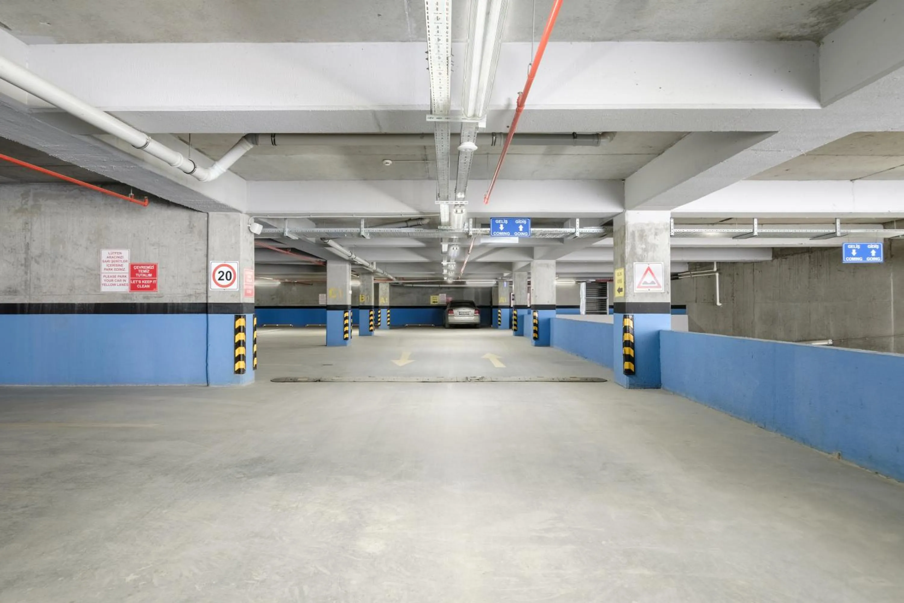 Parking in Grand Residence by NewInn