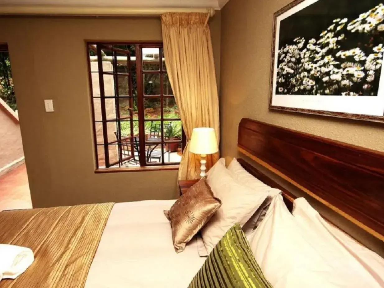 Luxury Queen Room - single occupancy in Bellstone B&B Luxury Queen Room - single occupancy in Bellstone B&B